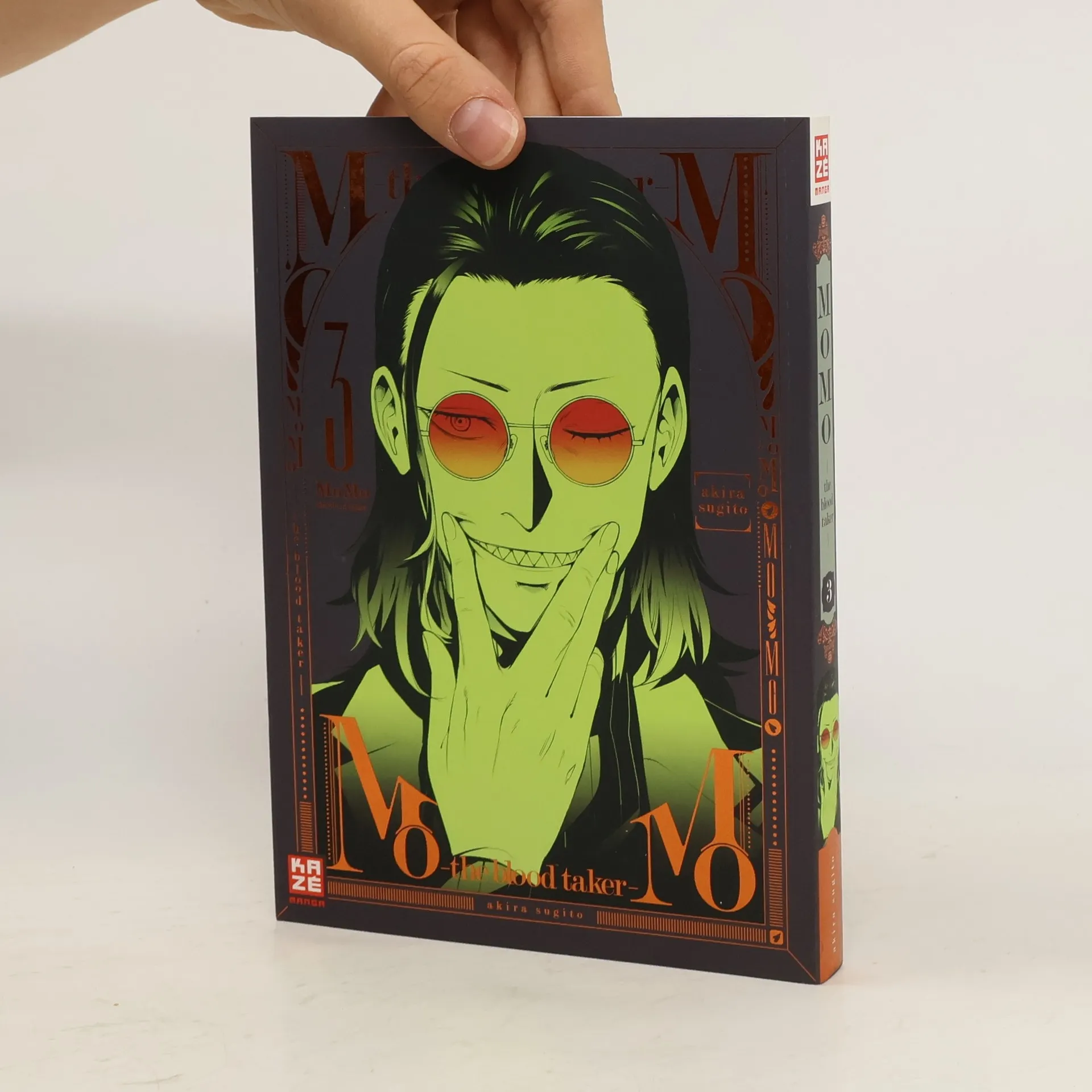 MoMo. The Blood Taker. Band 3 | Book | Paperback | Akira Sugito | DE
