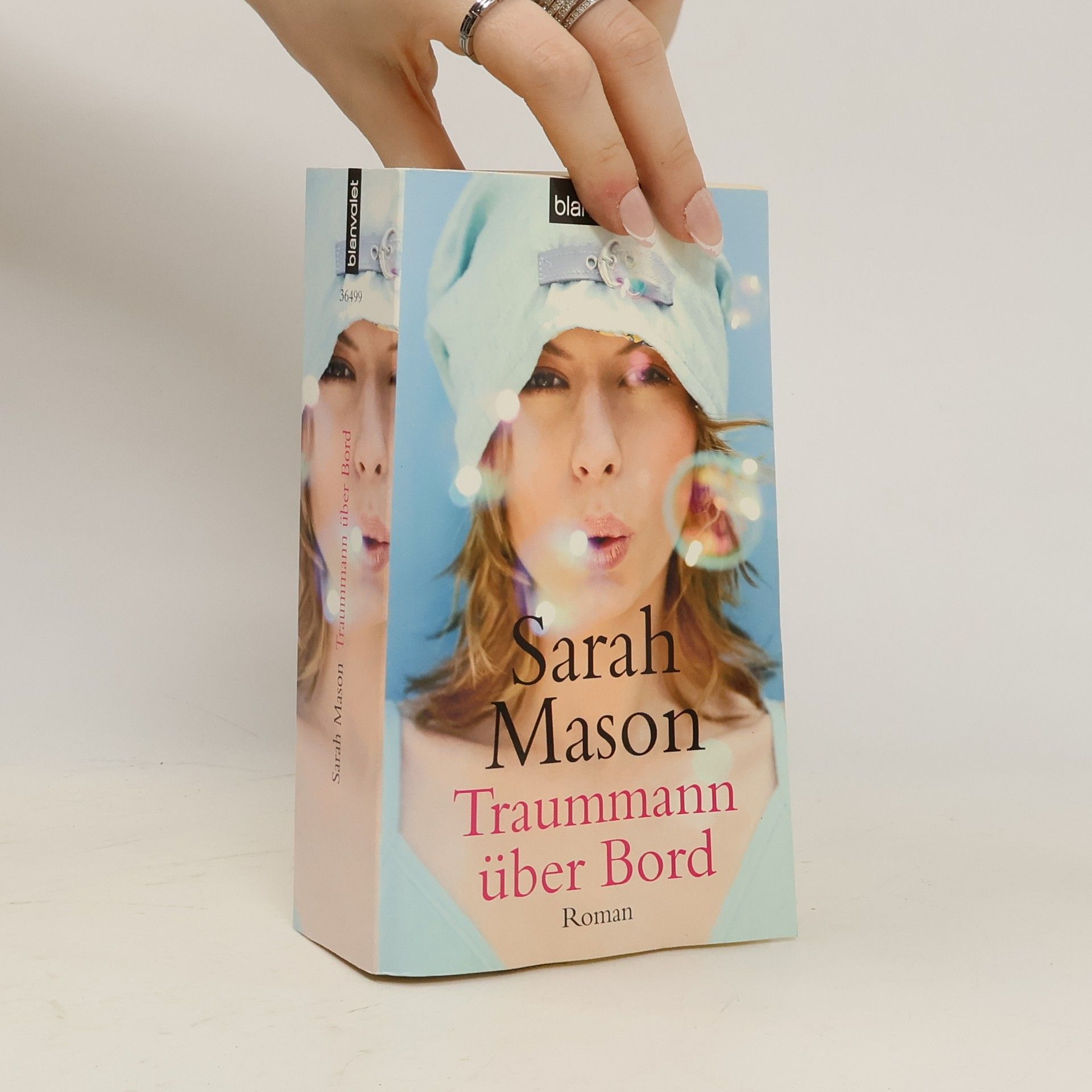 Sarah Mason Traummann über Bord
