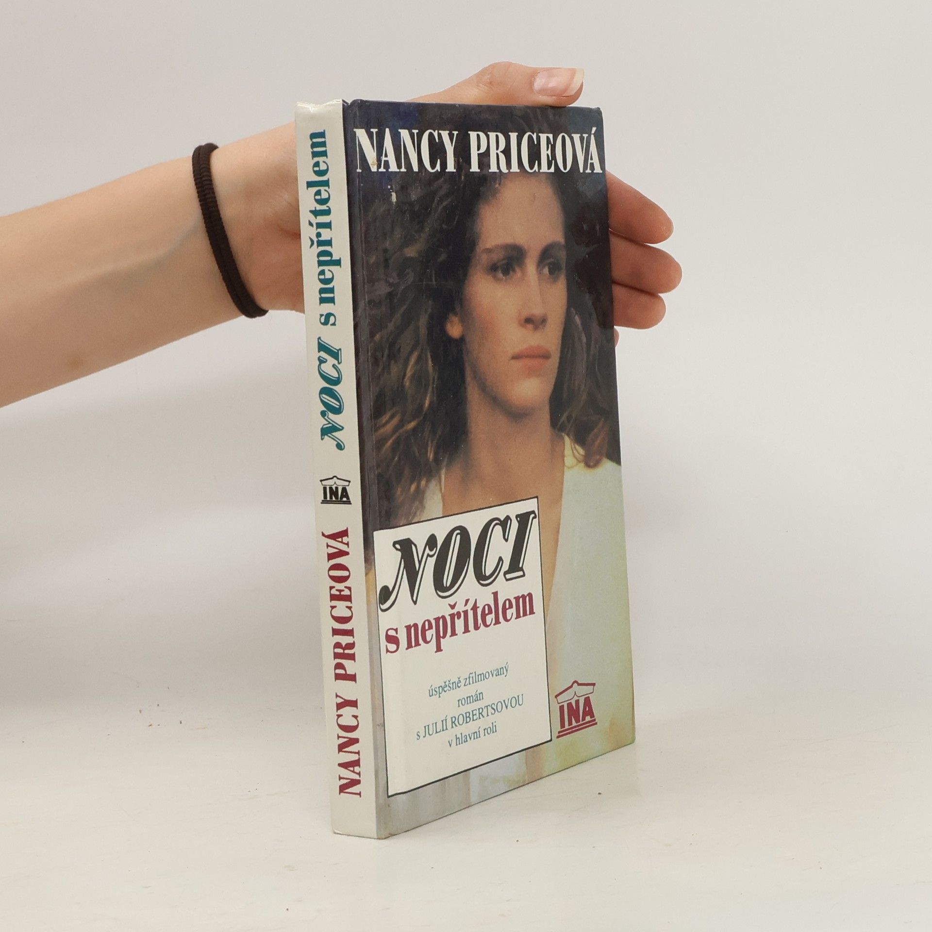 Nancy Price Noci s nepřítelem