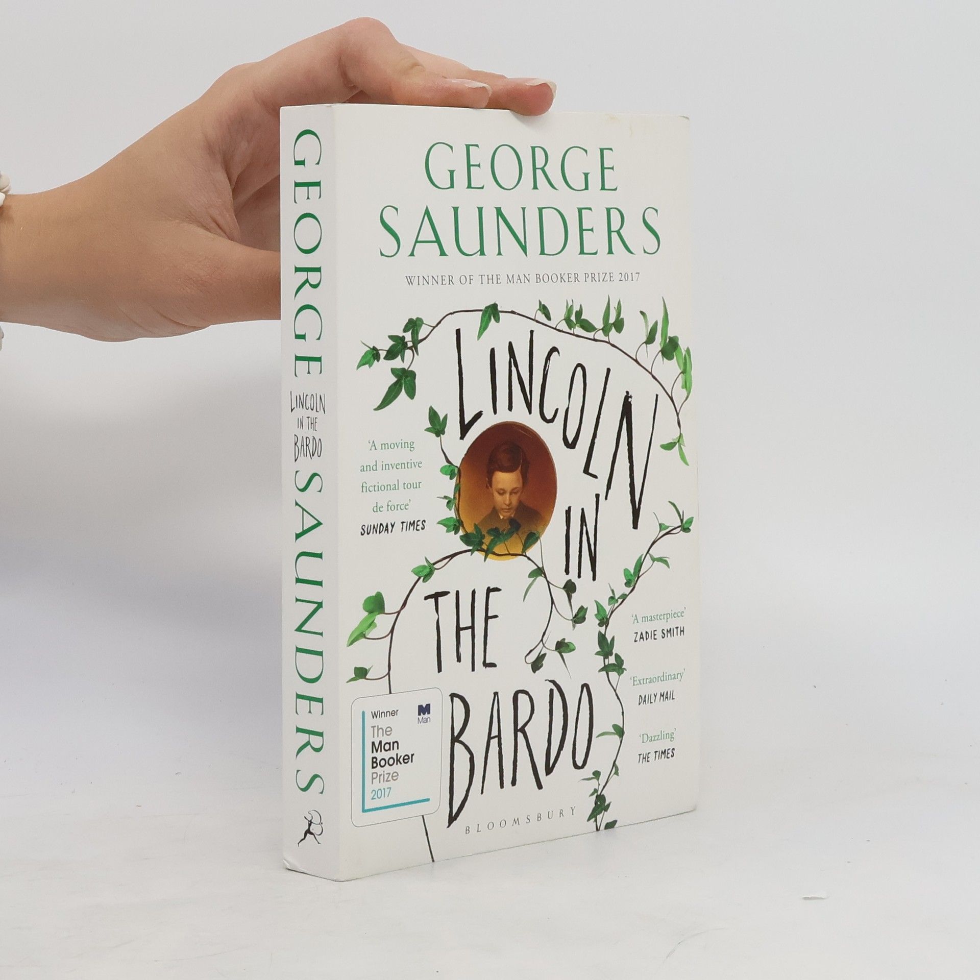 George Saunders Lincoln in the bardo