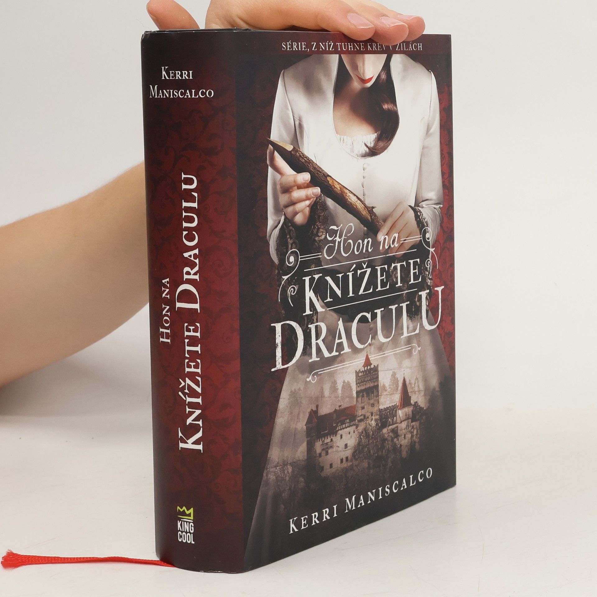 Kerri Maniscalco Hon na knížete Draculu
