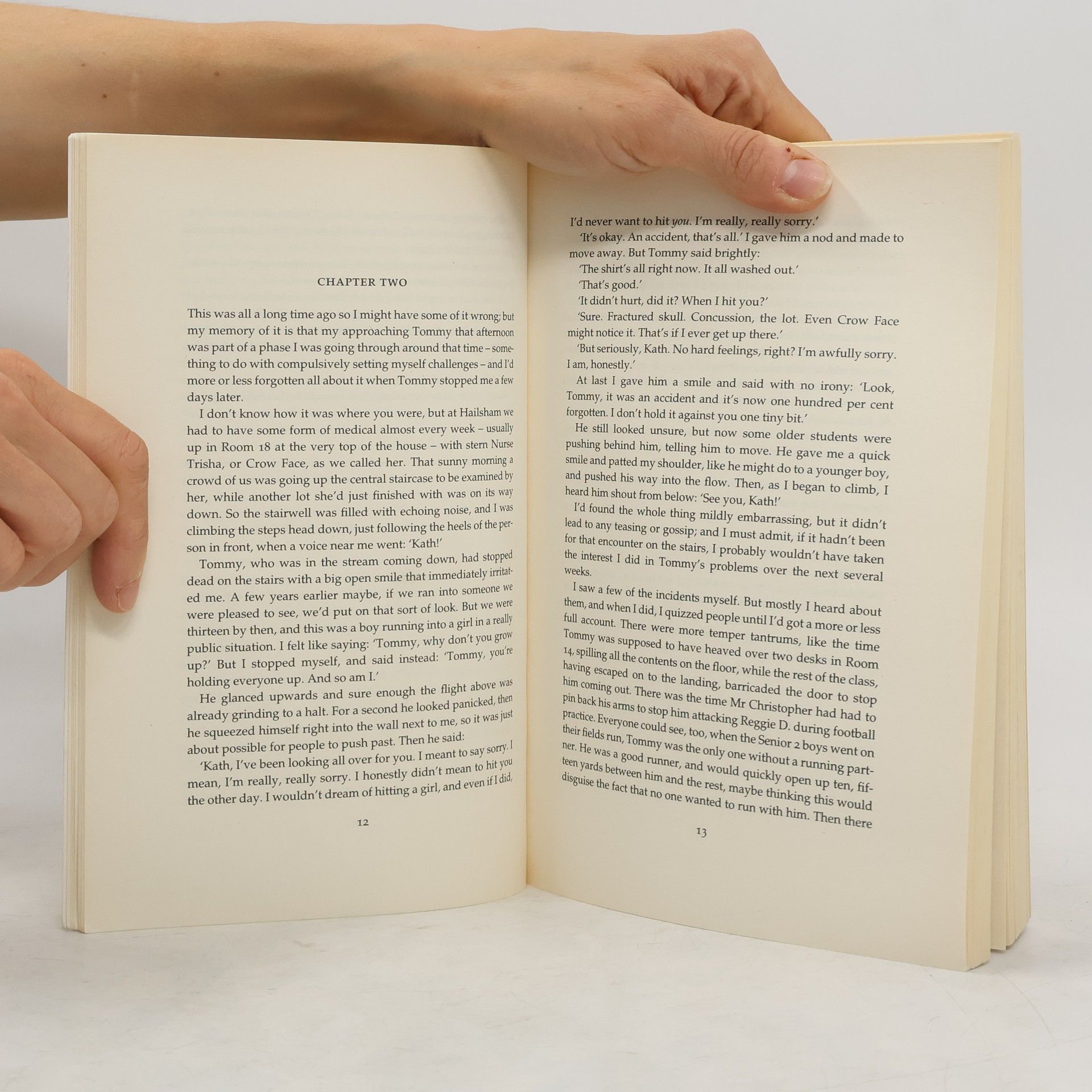 Kazuo Ishiguro Never Let Me Go