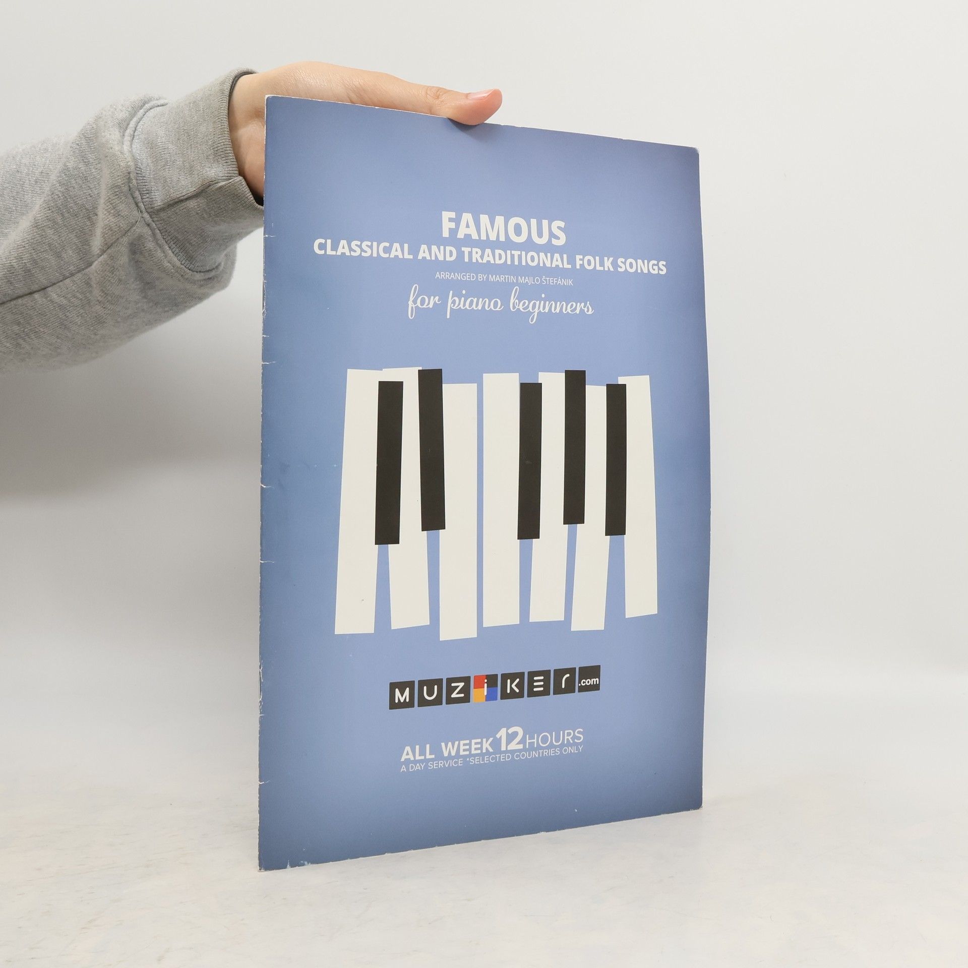 Collectif d'auteurs Famous Classical and Traditional Folk Songs for Piano Beginners