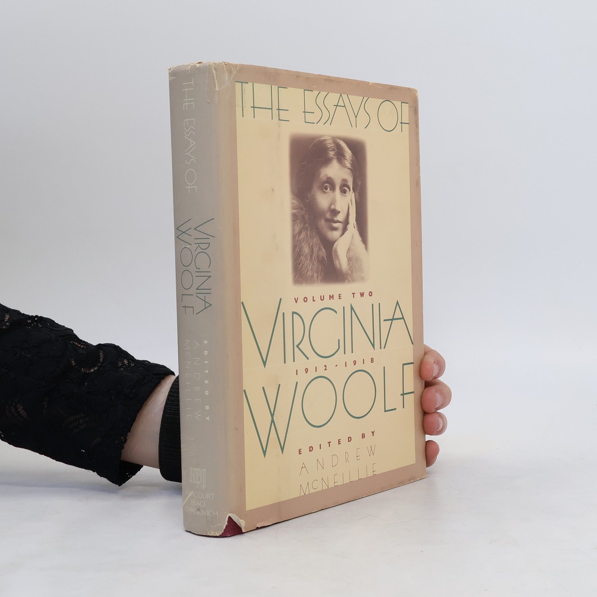 Virginia Woolf The Essays of Virginia Woolf. 1912-1918