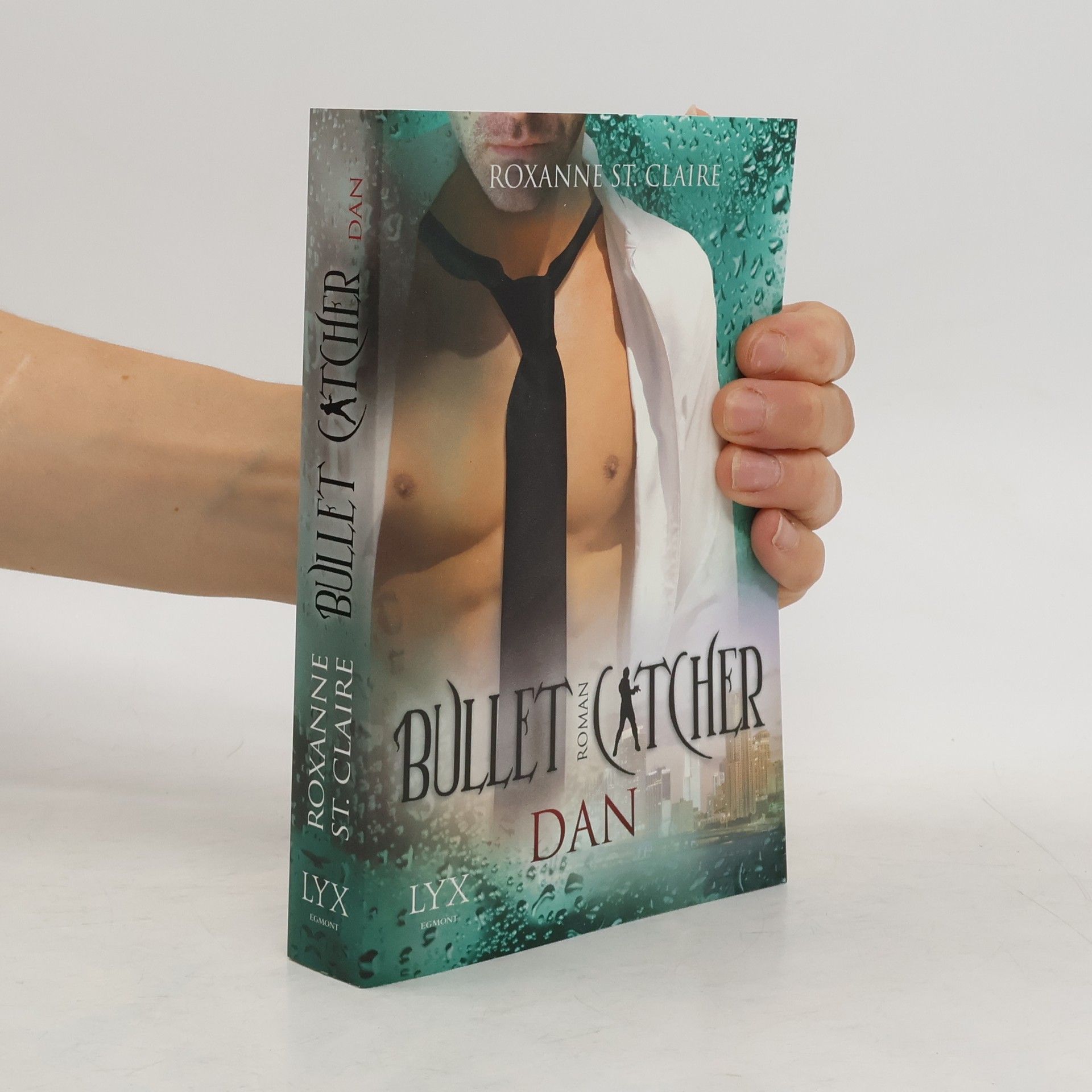 Roxanne St. Claire Bullet Catcher - Dan