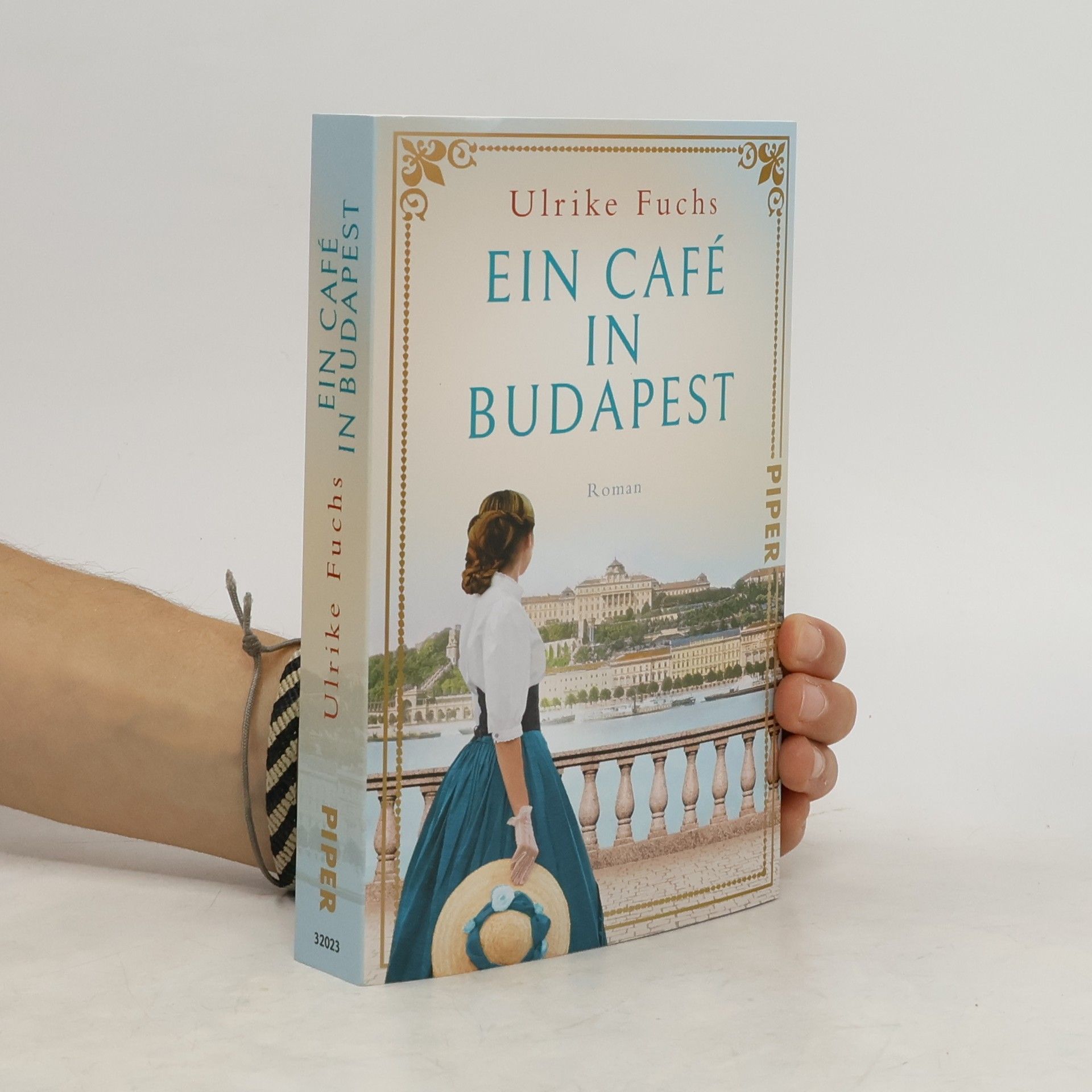 Ulrike Fuchs Ein Café in Budapest