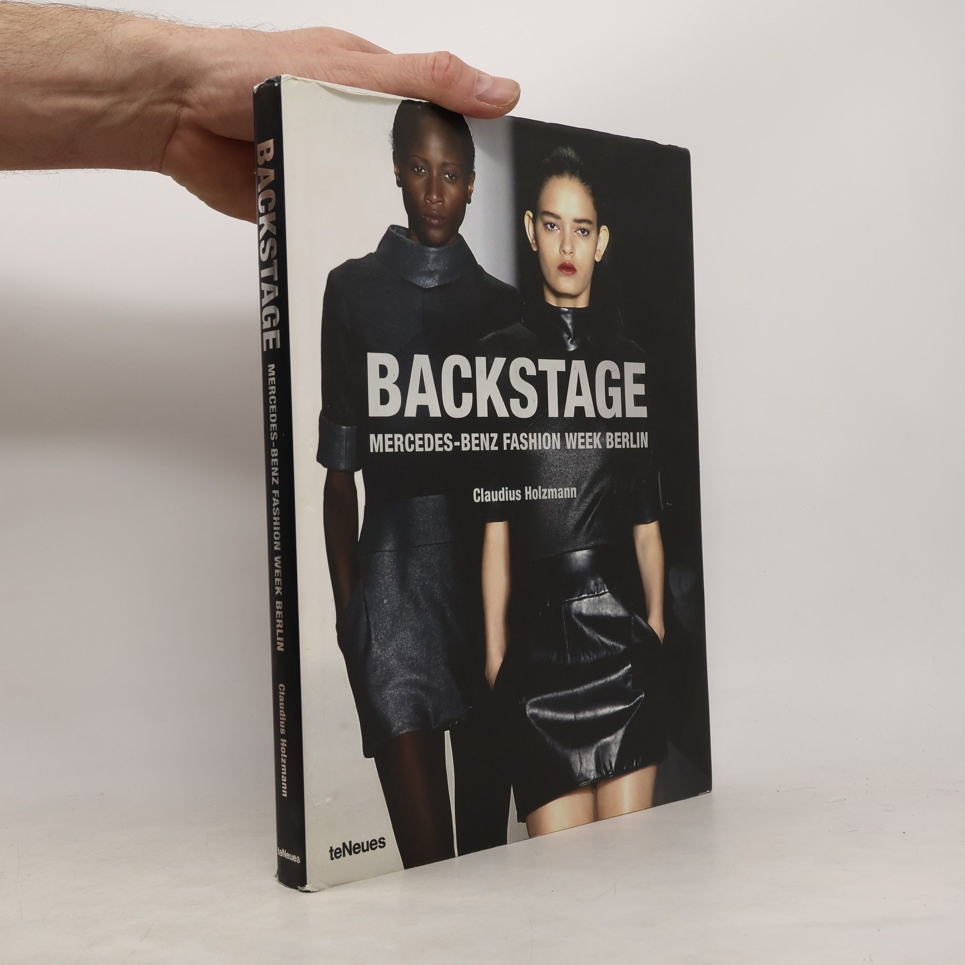 Claudius Holzmann Backstage Mercedes-Benz Fashion Week Berlin