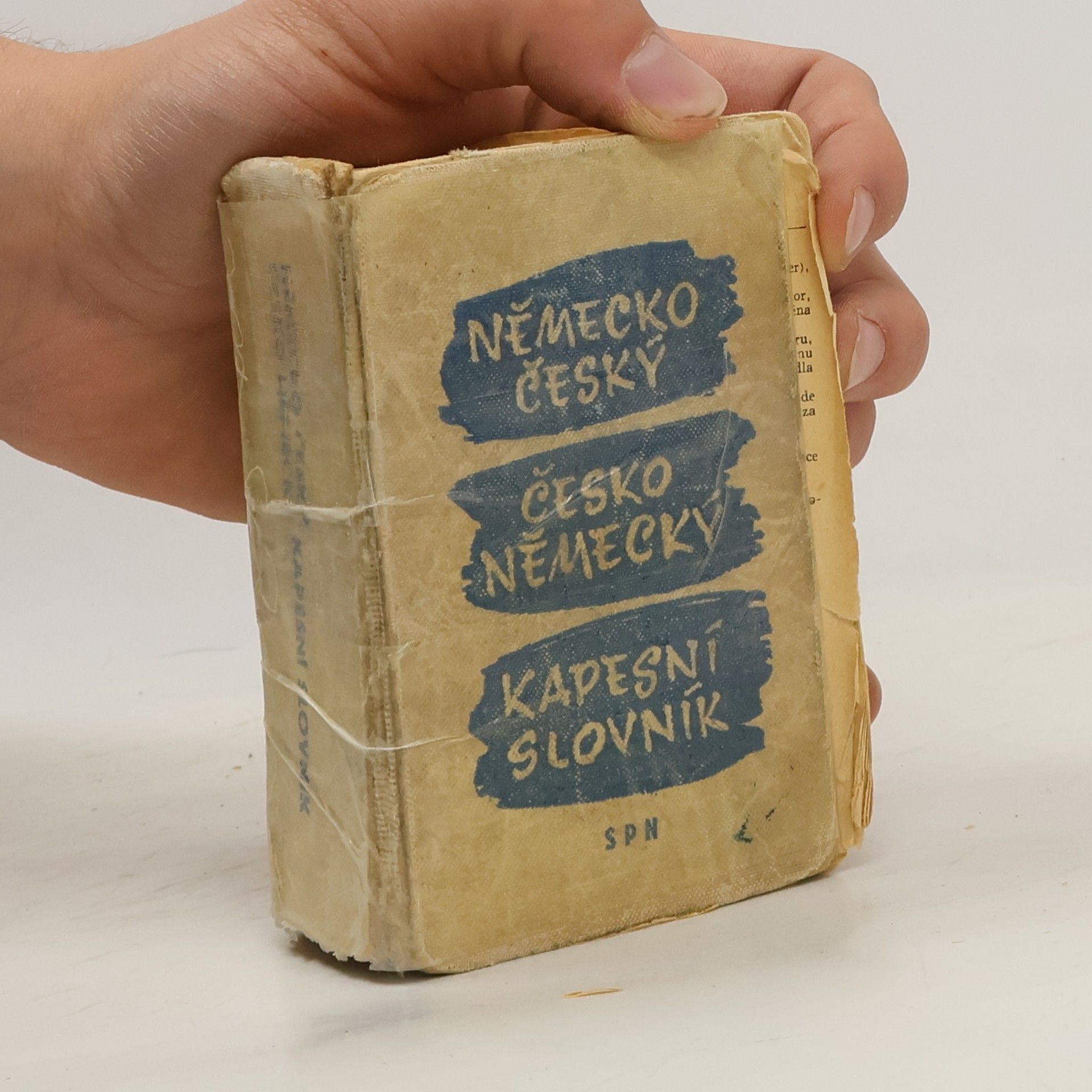 Beneš J. Německo-český a česko-německý kapesní slovník