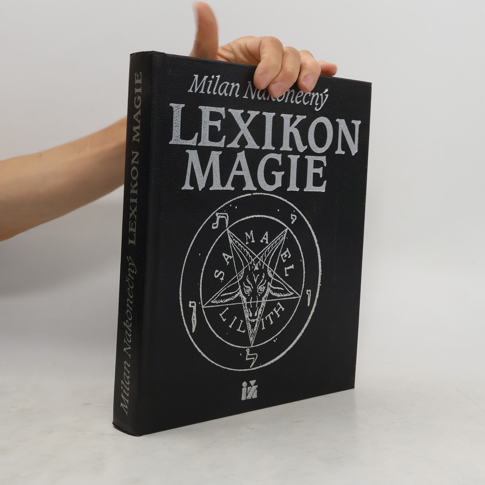 Milan Nakonečný Lexikon magie