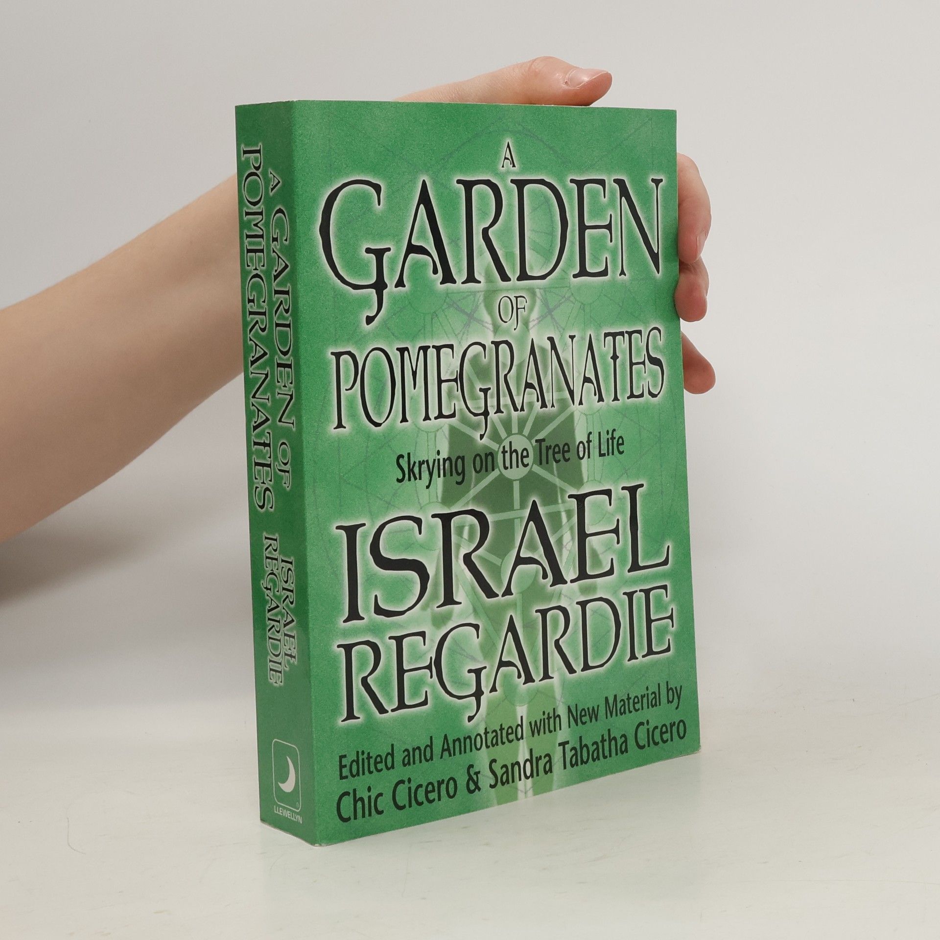 Israel Regardie A Garden of Pomegranates
