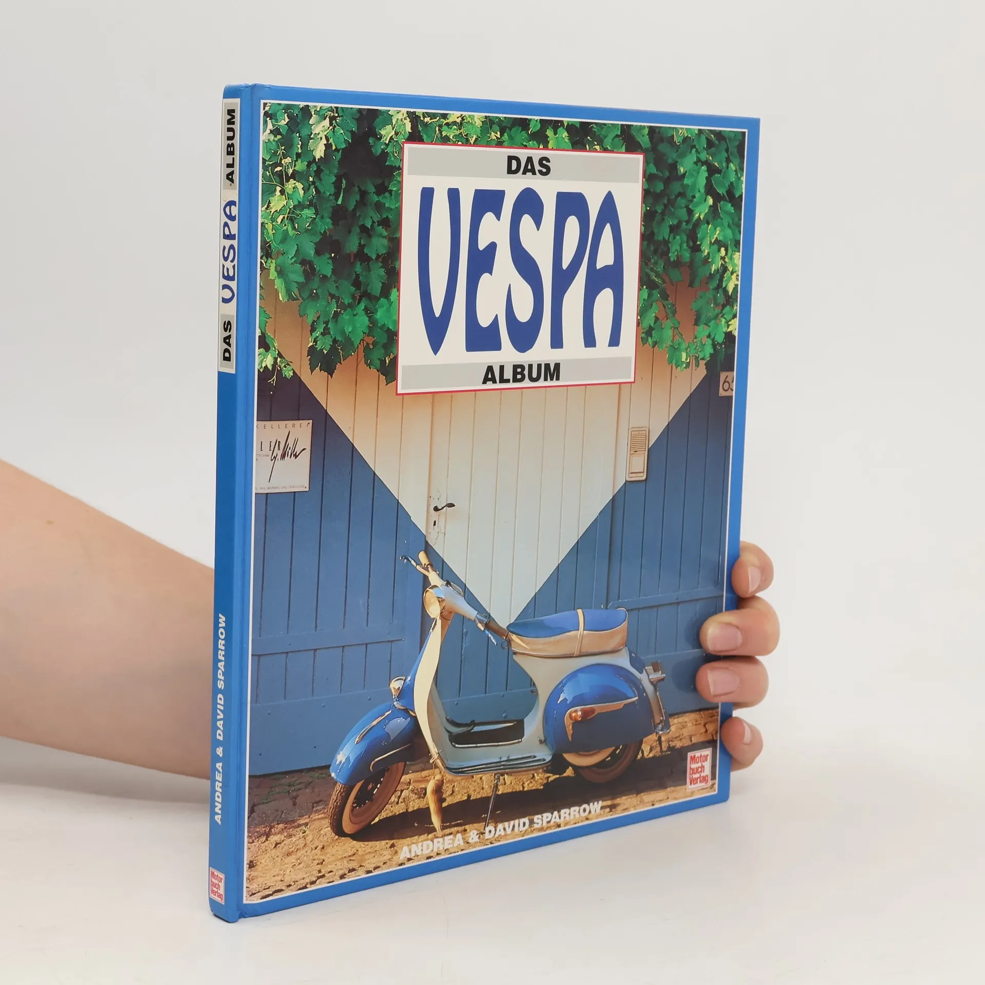 Das Vespa-Album | Book | Andrea Sparrow | DE