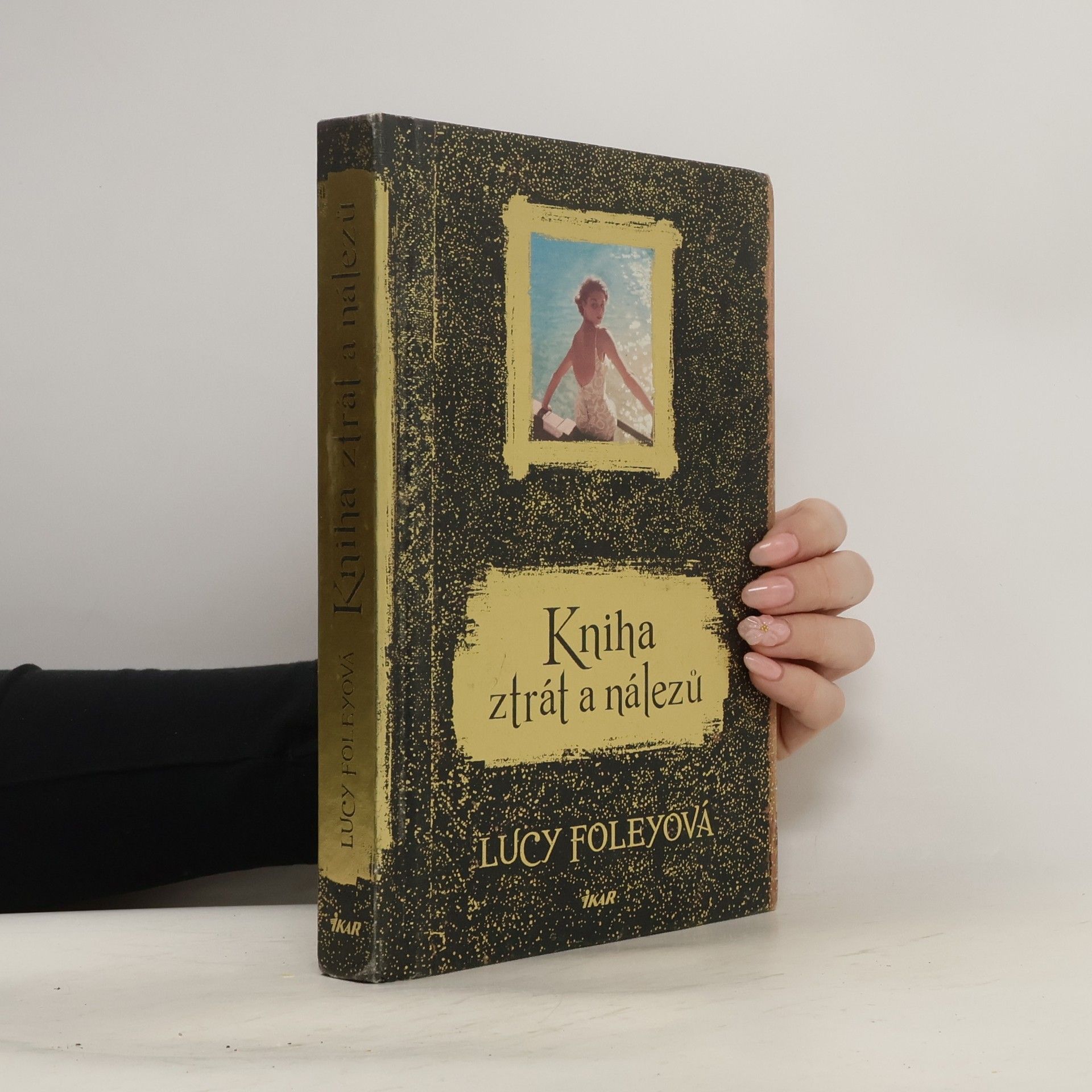 Lucy Foley Kniha ztrát a nálezů