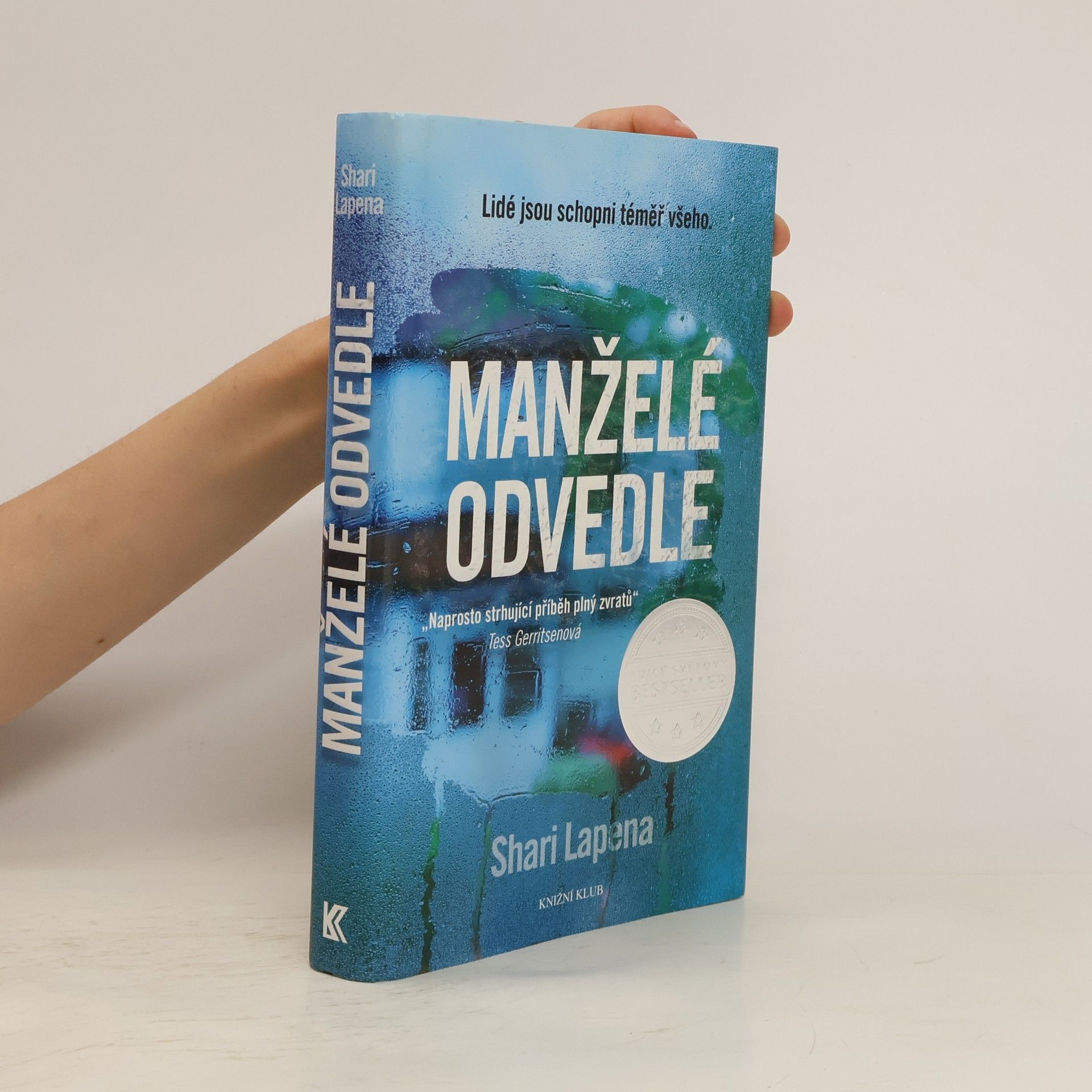 Shari Lapena Manželé odvedle
