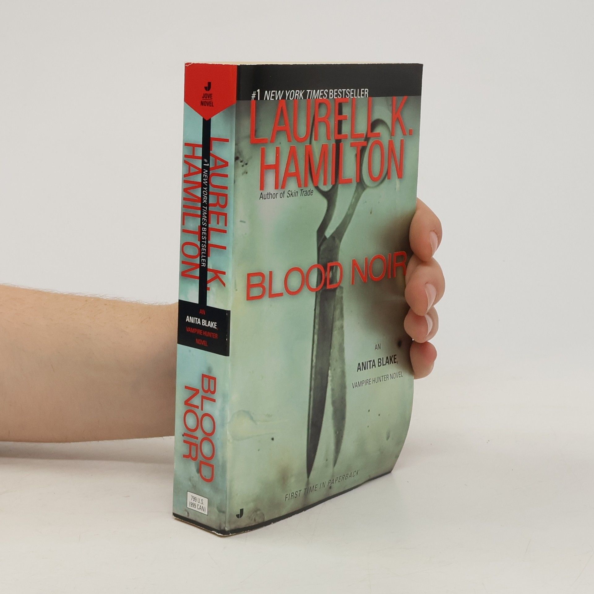 Laurell Kaye Hamilton Blood Noir