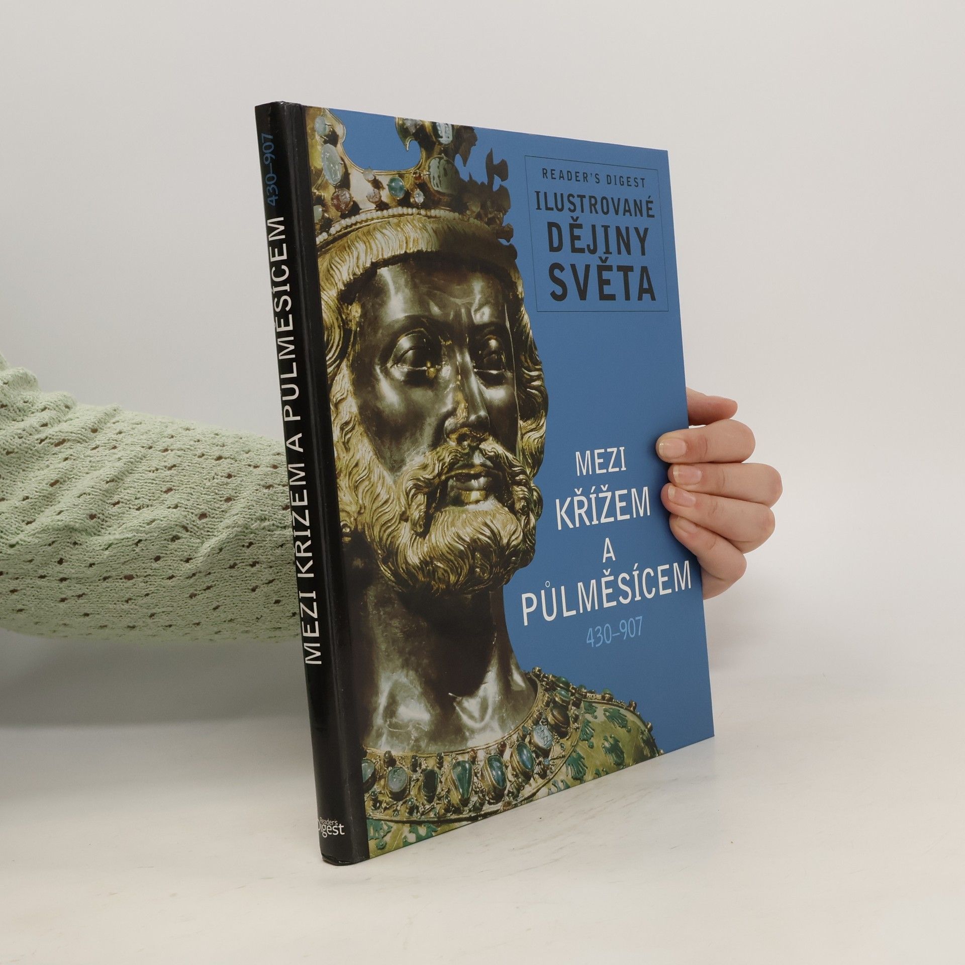 kolektiv Mezi křížem a půlměsícem. 430-907