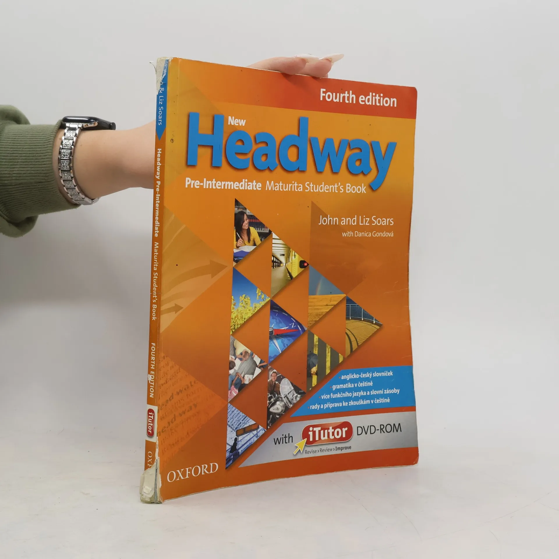 New Headway : Fourth edition. Pre-intermediate. Maturita student's book | Libro | In brossura | John Soars | EN