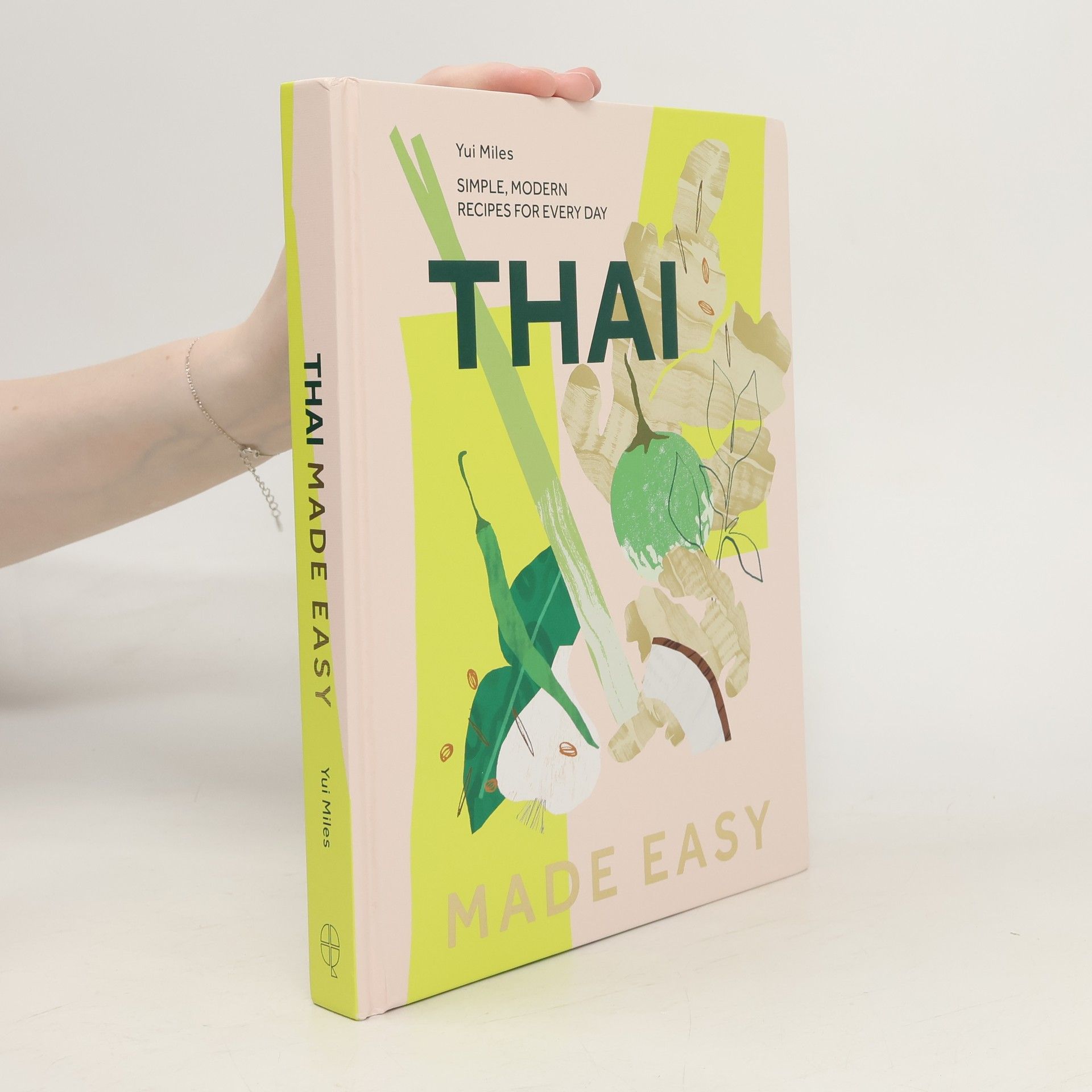 Yui Miles Thai Made Easy