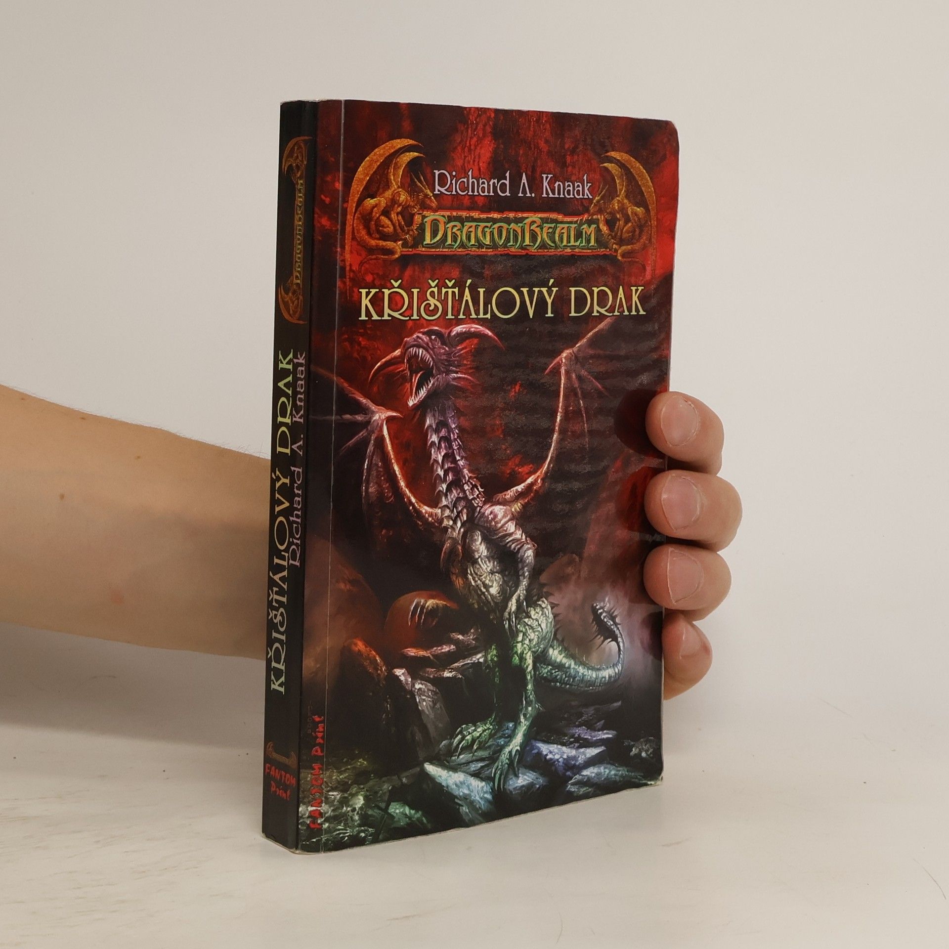 Richard A. Knaak Křišťálový drak