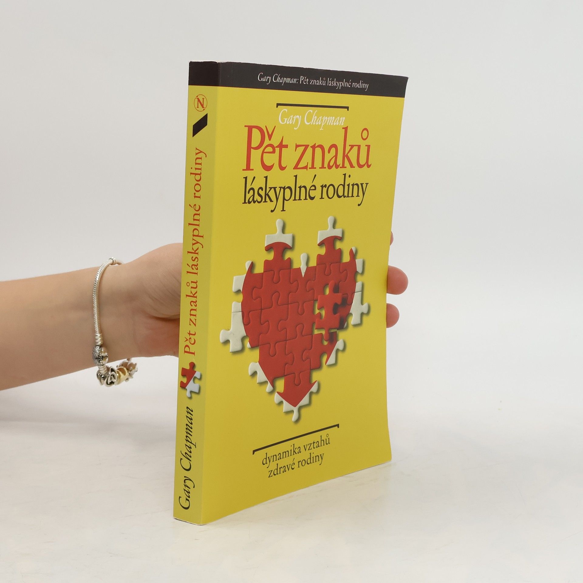 Gary Chapman Pět znaků láskyplné rodiny : dynamika vztahů zdravé rodiny