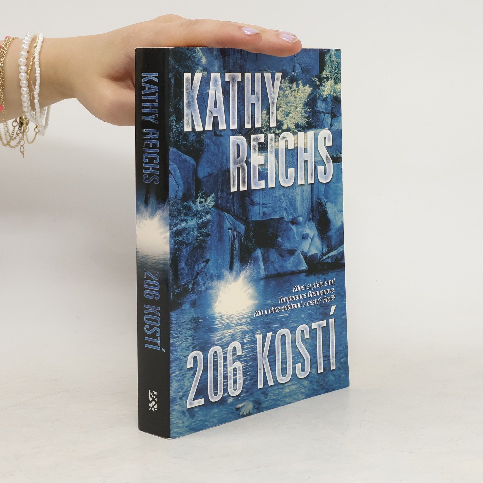 Kathy Reichs 206 kostí