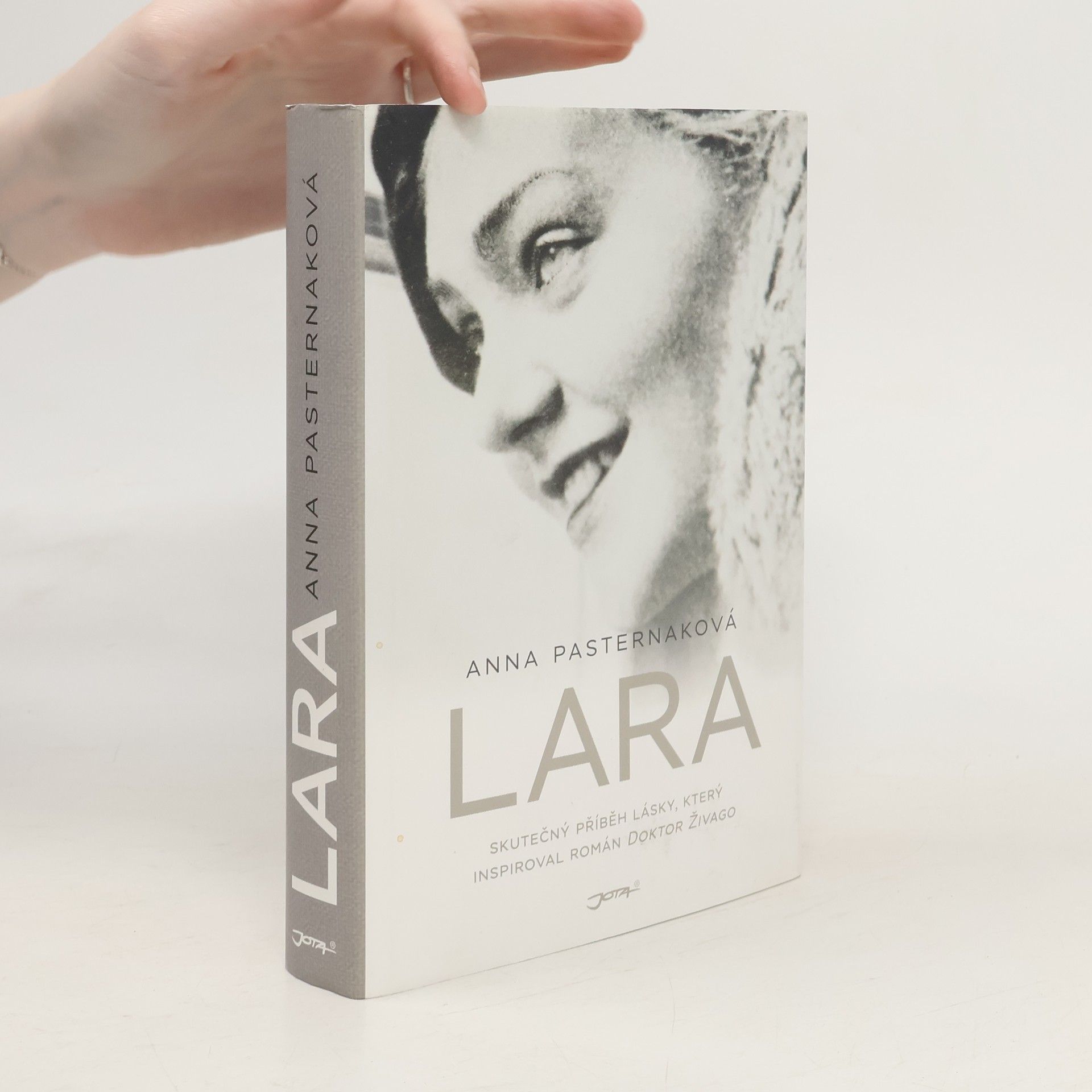 Anna Pasternak Lara