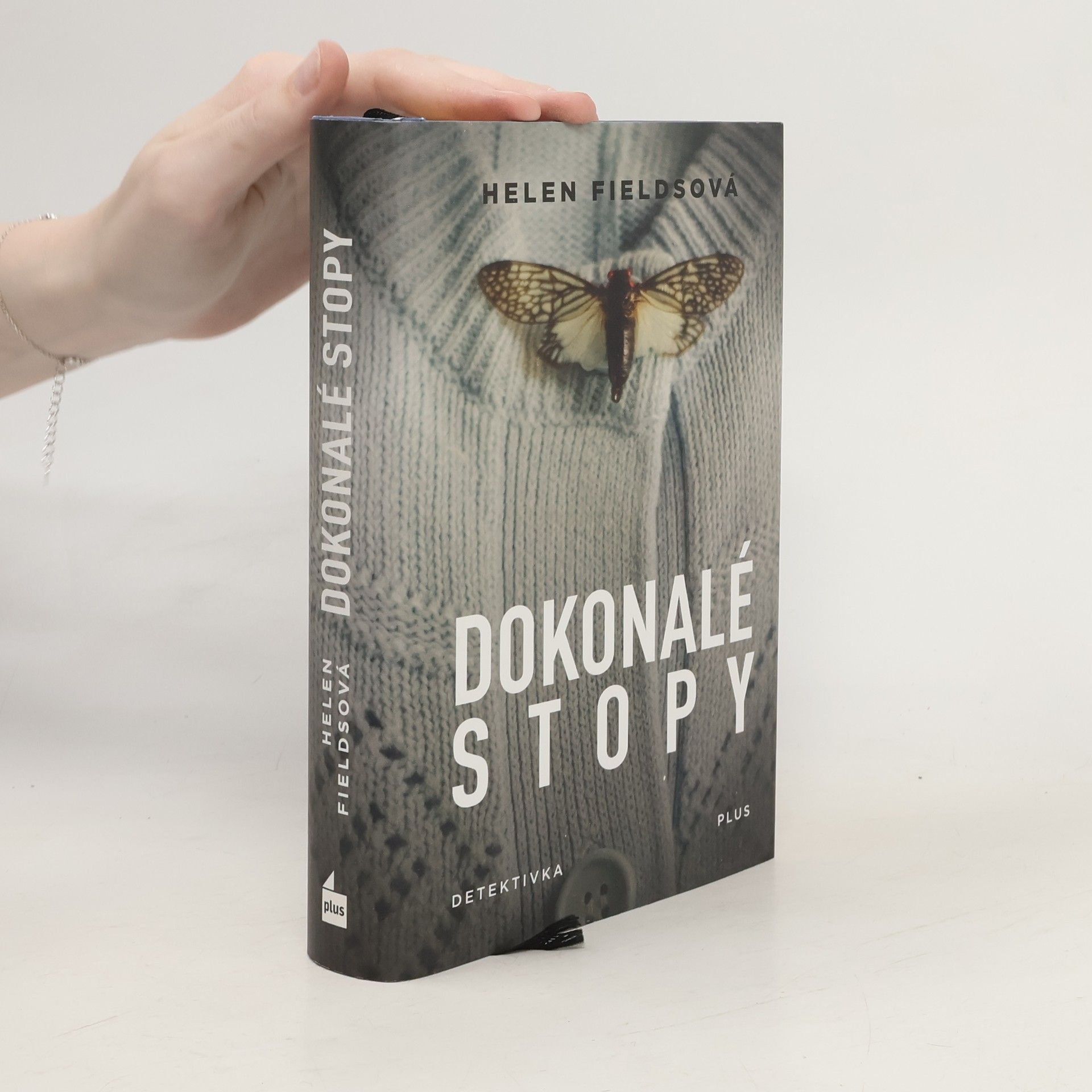 Helen Fields Dokonalé stopy