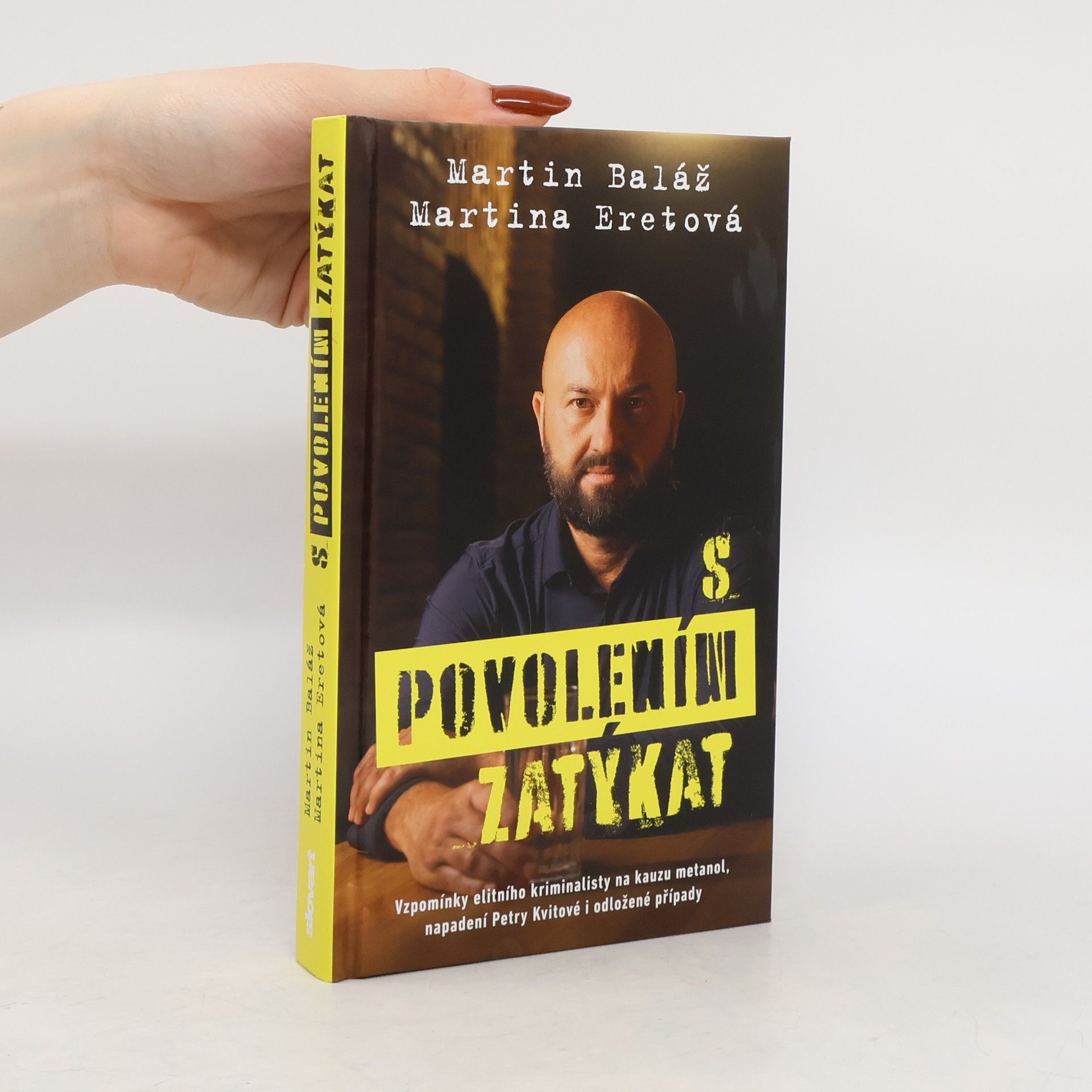 Martina Eretová S povolením zatýkat