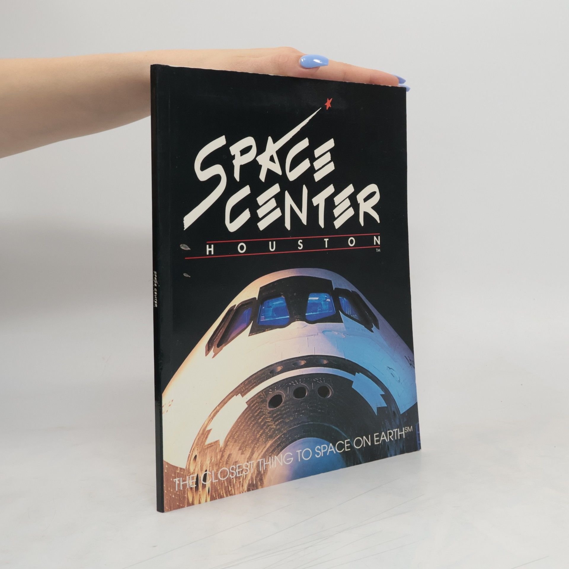 Autorenkollektiv Space Center Houston Book The Closest Thing To Space on Earth