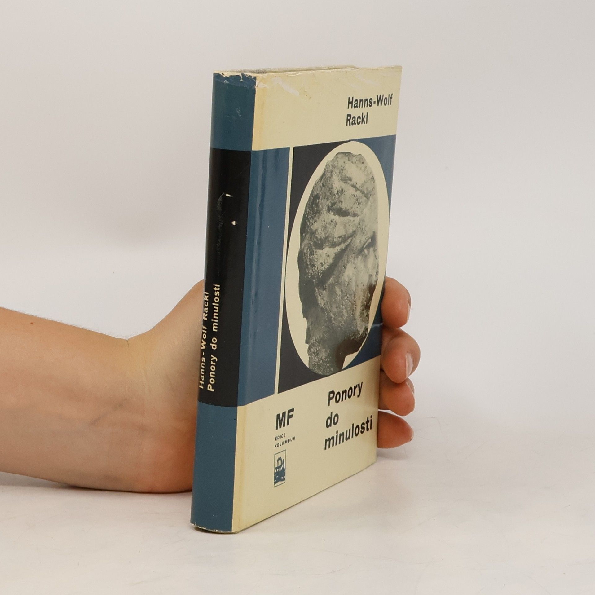 Hanns Wolf Rackl Ponory do minulosti