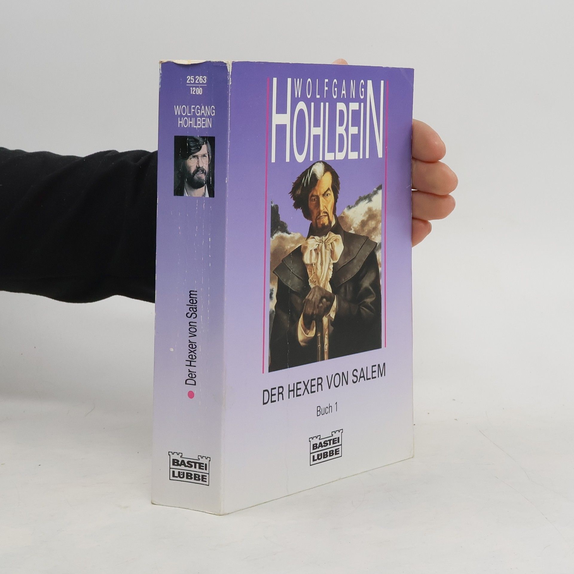 Wolfgang Hohlbein Der Hexer von Salem. Buch 1