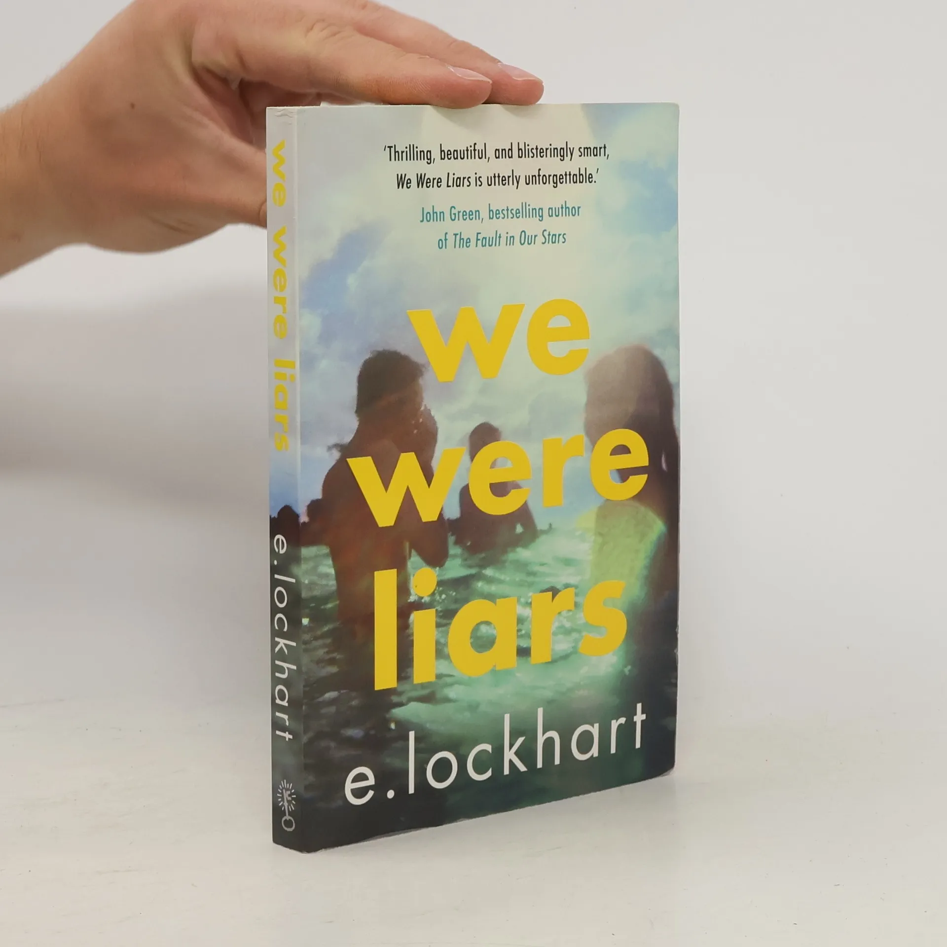 We Were Liars | Book | Paperback | E. Lockhart | EN