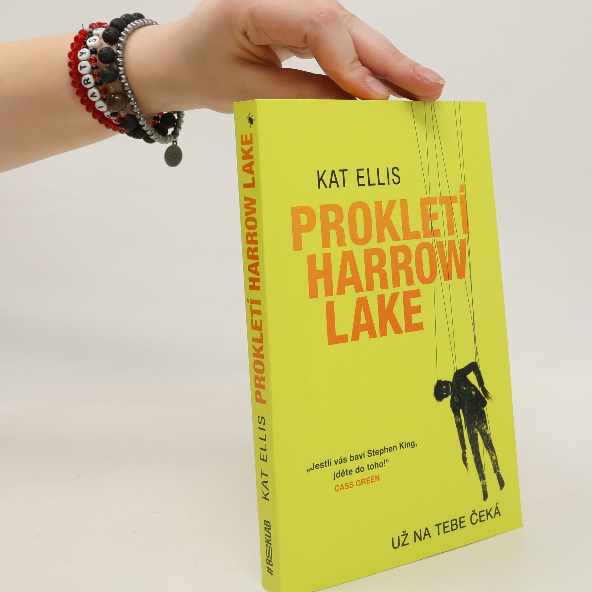 Kat Ellis Prokletí Harrow Lake
