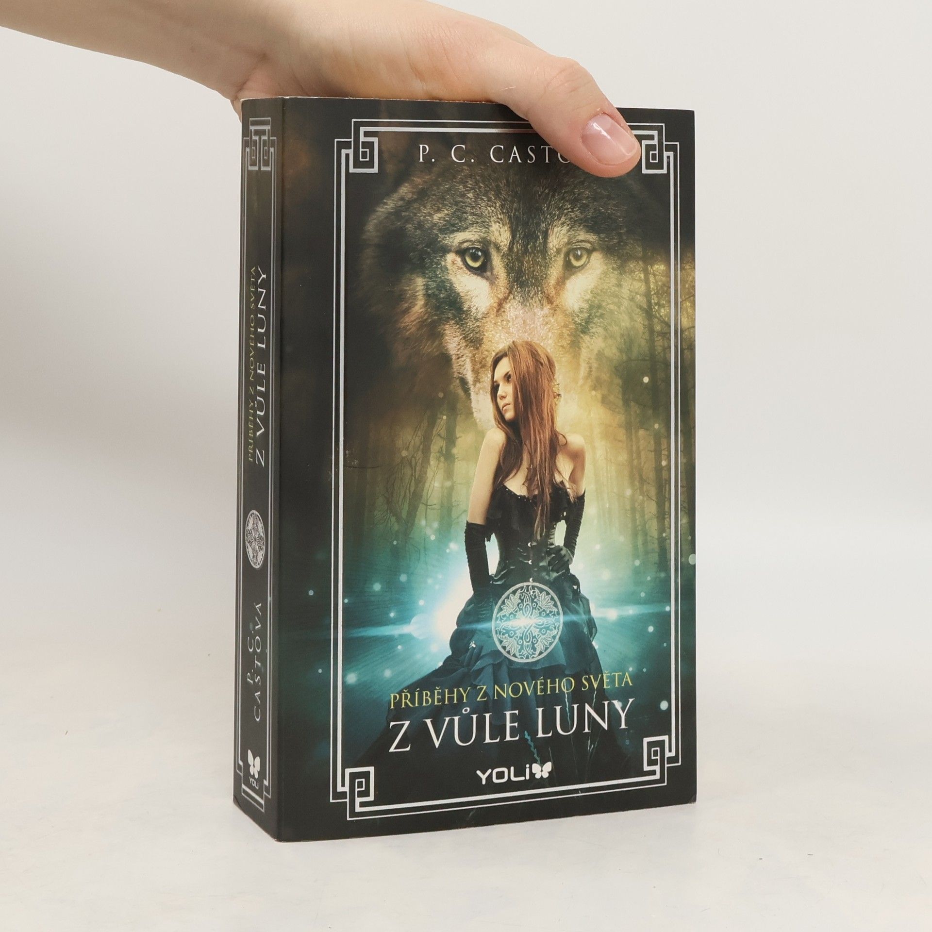 P. C. Cast Z vůle Luny. Příběhy z Nového světa. 1. díl