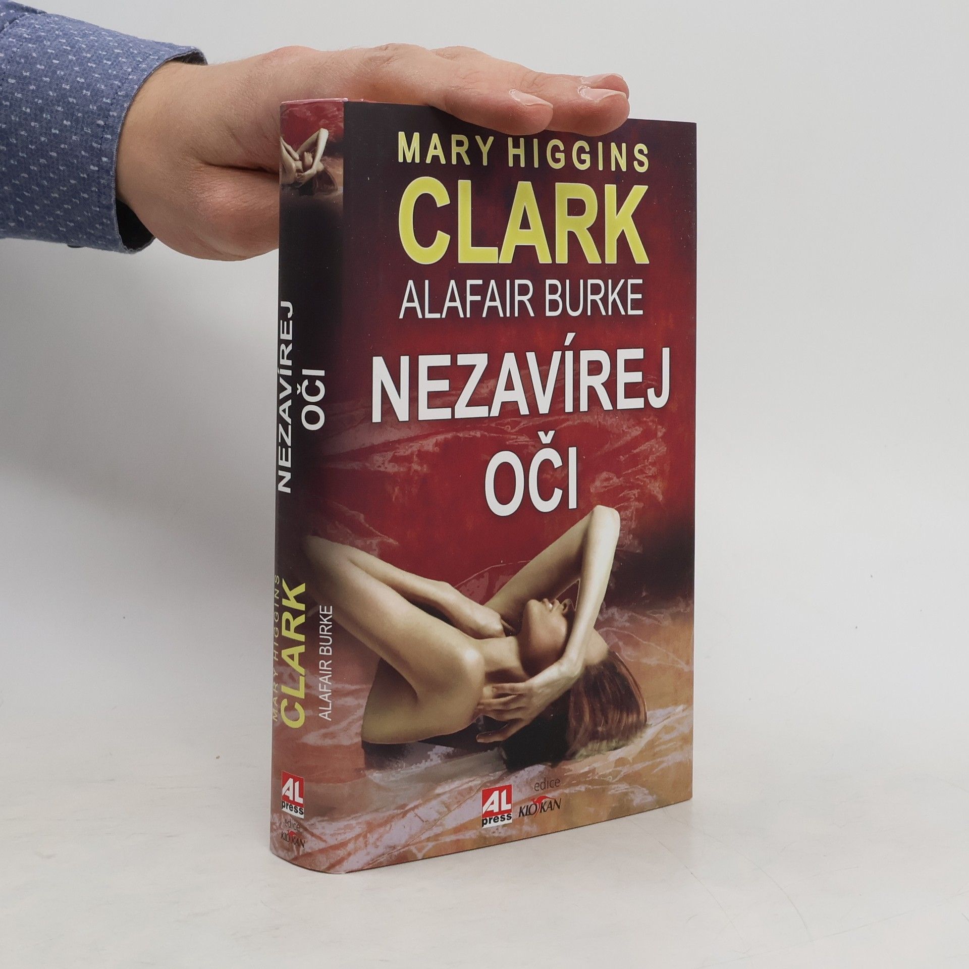 Mary Higginsová Clarková Nezavírej oči