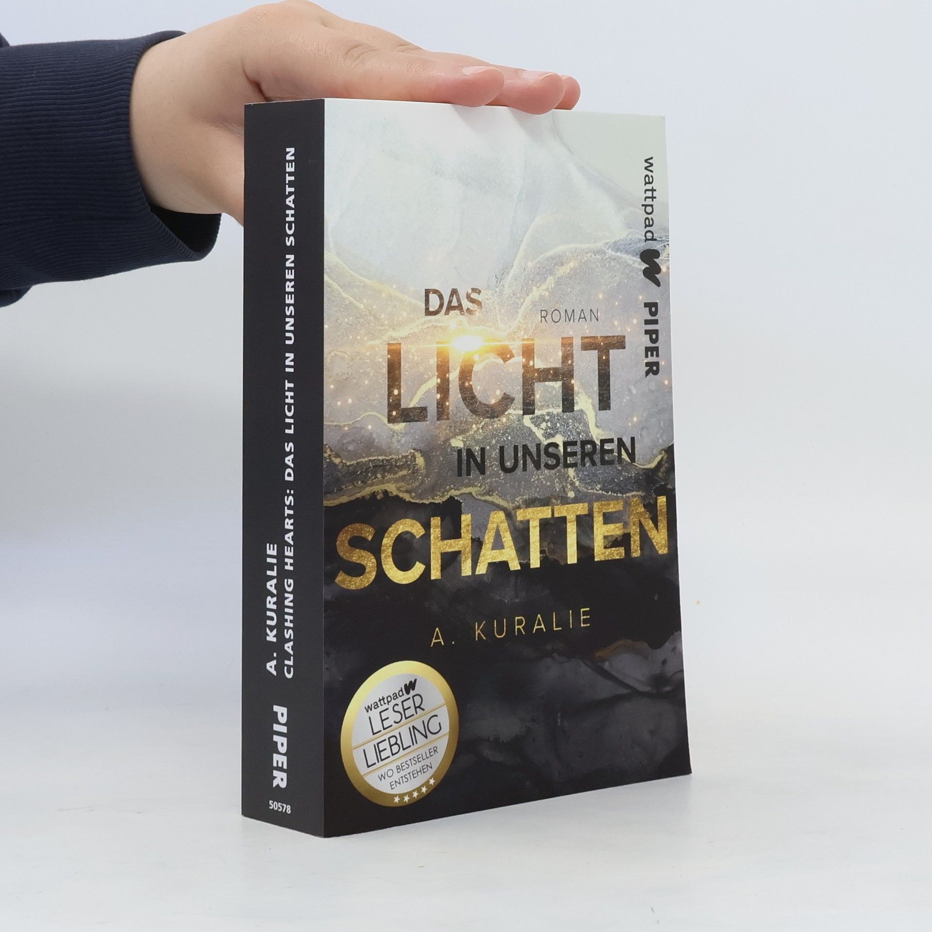 A. Kuralie Clashing Hearts: Das Licht in unseren Schatten