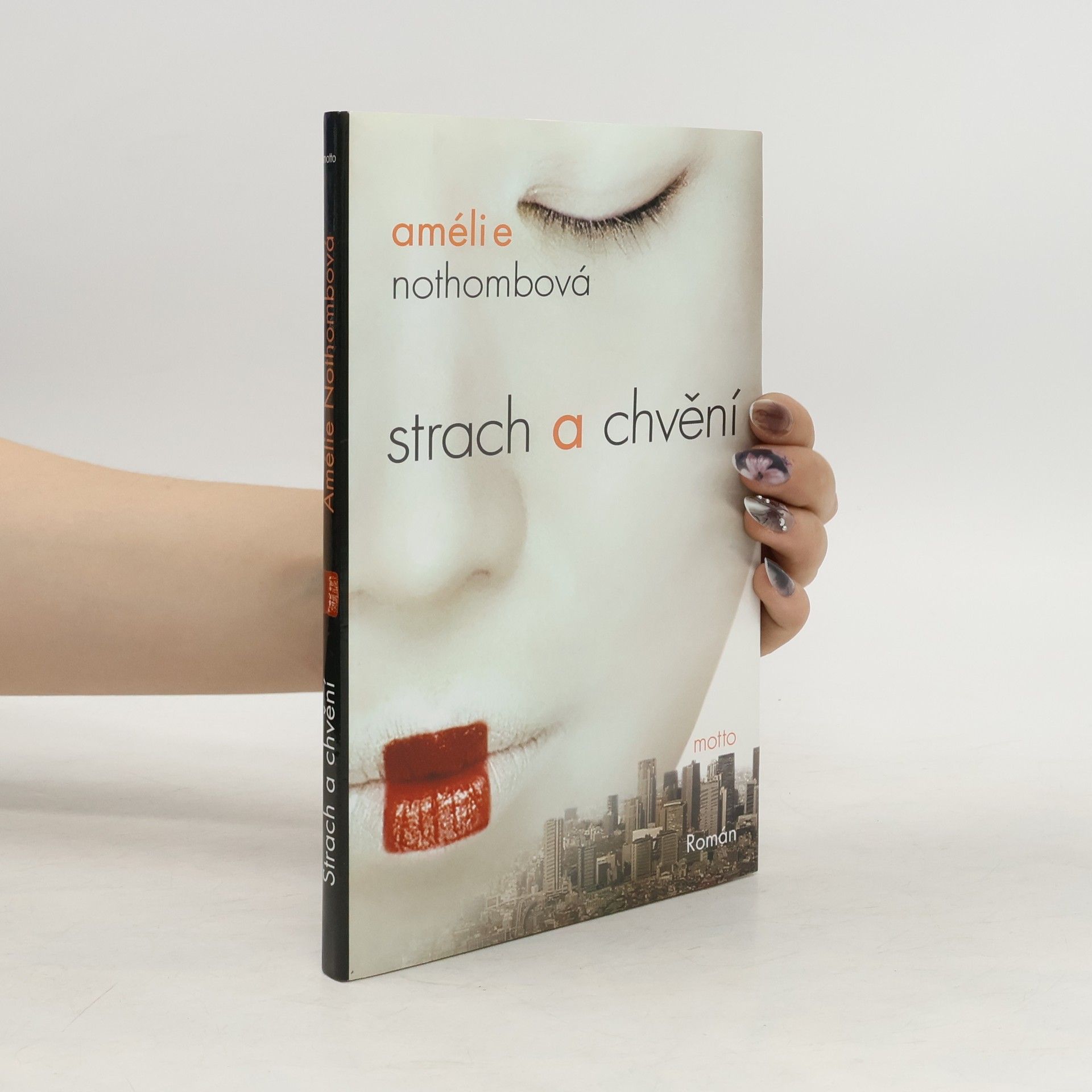Amélie Nothomb Strach a chvění
