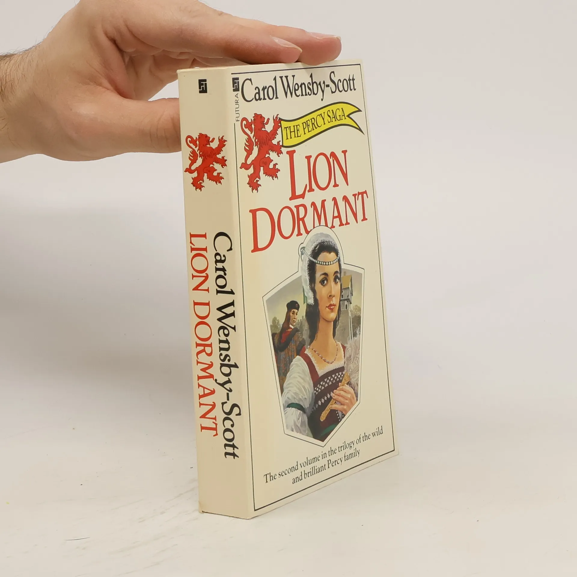Lion Dormant | Book | Paperback | Carol Wensby-Scott | EN
