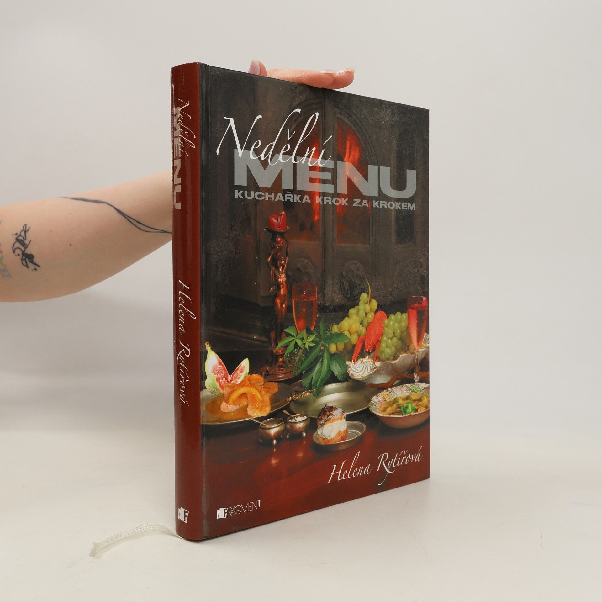 Helena Rytířová Nedělní menu : kuchařka krok za krokem