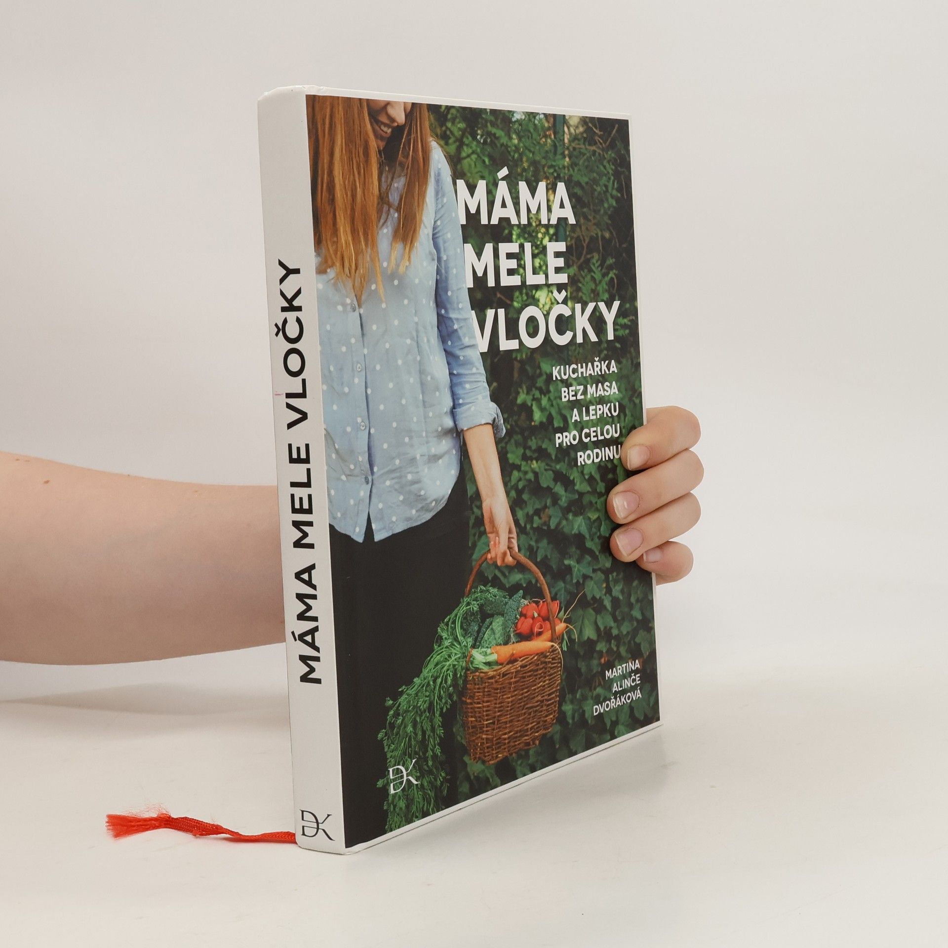 Martina Alinče Dvořáková Máma mele vločky