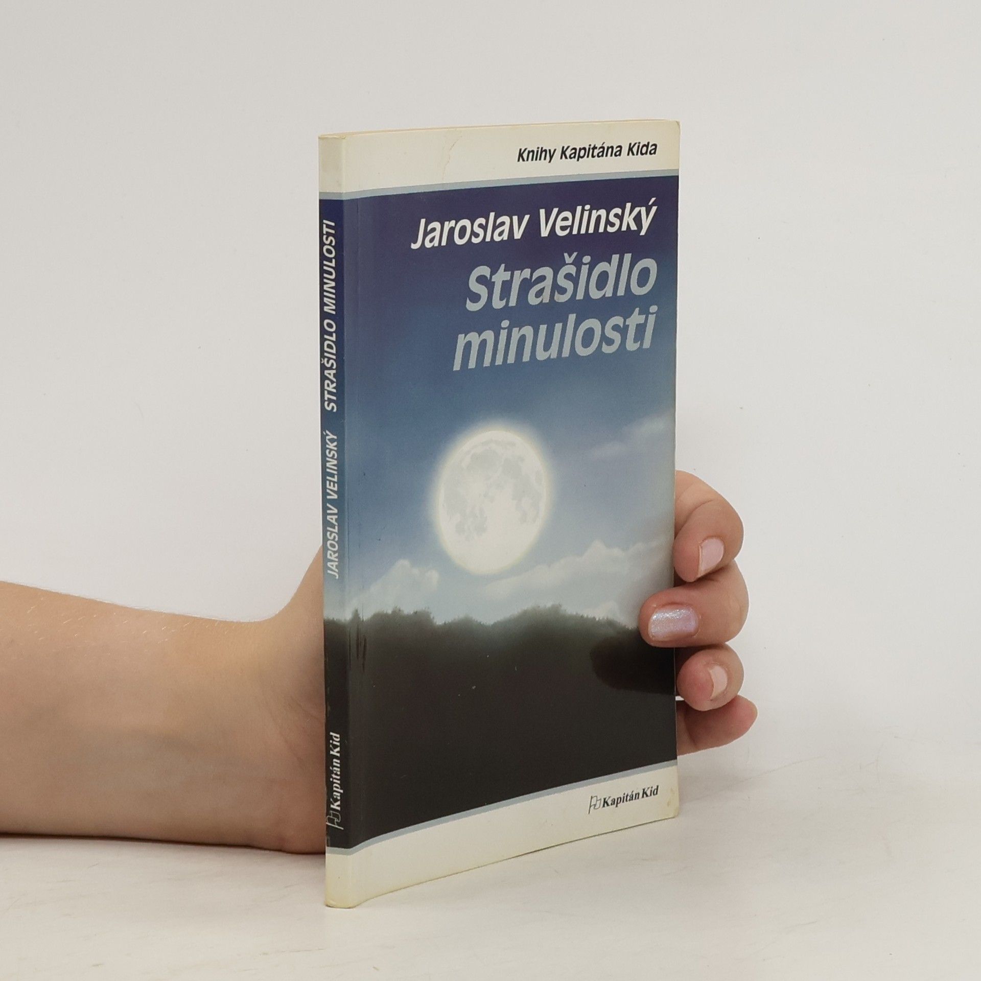 Jaroslav Velinský Strašidlo minulosti