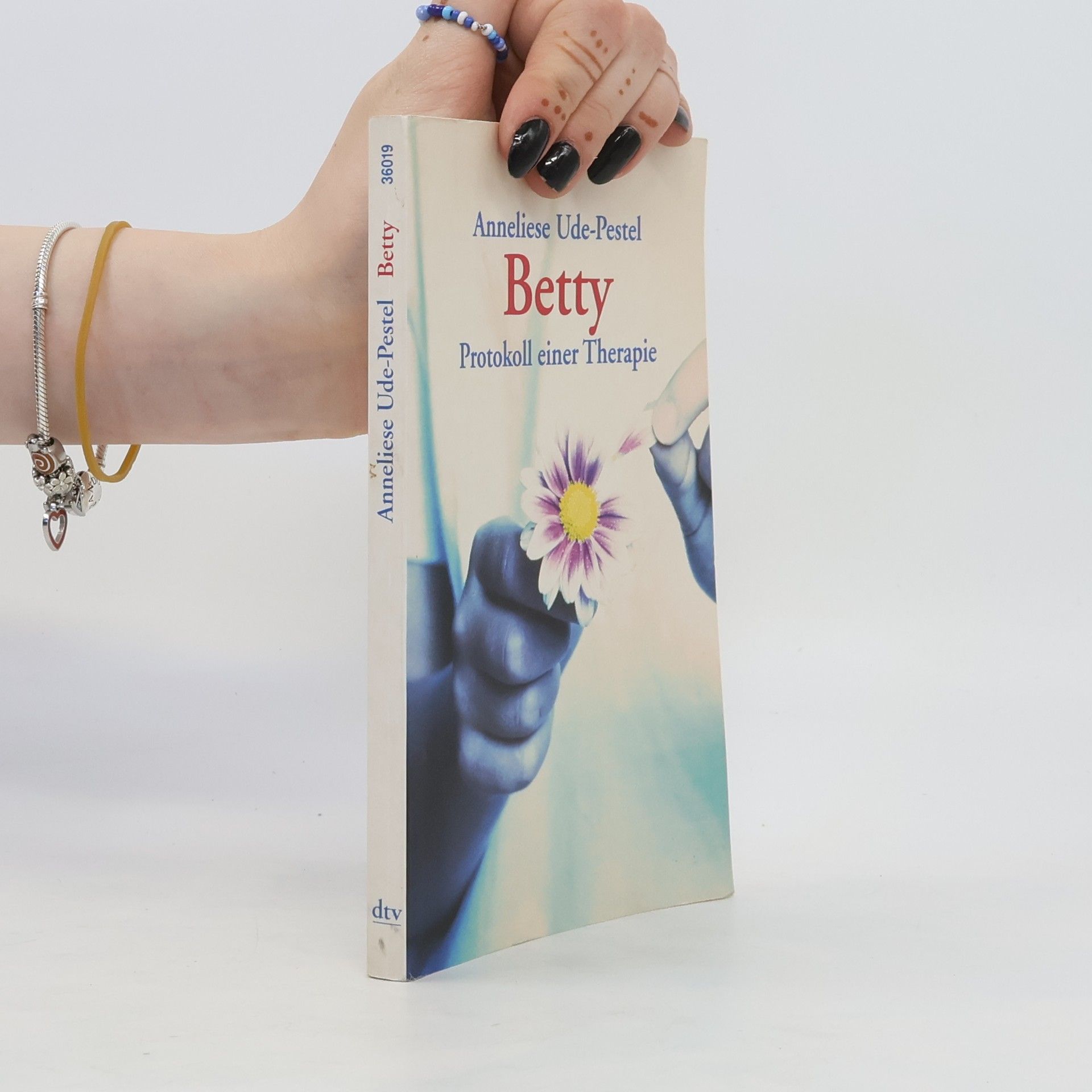 Anneliese Ude Betty