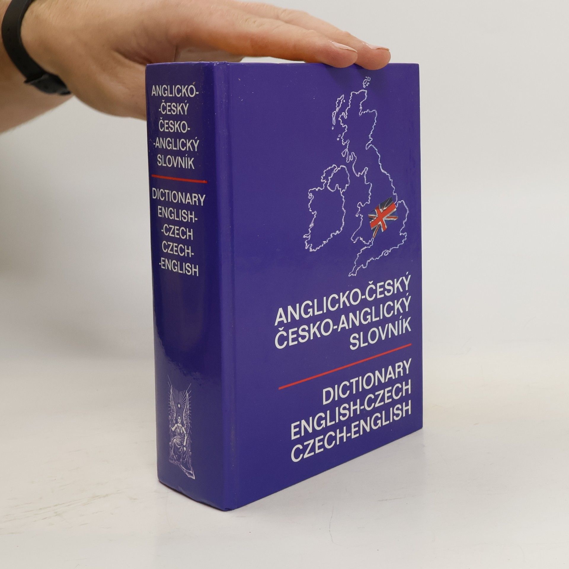 Erna Haraksimová Anglicko-český, česko-anglický slovník = Dictionary English-Czech, Czech-English