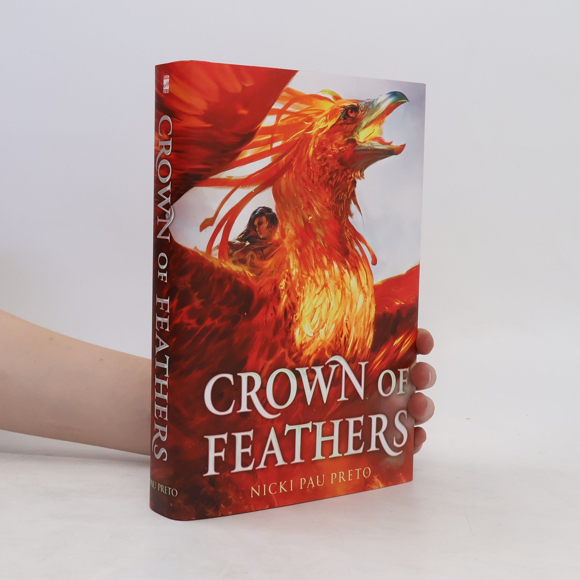 Nicki Pau Preto Crown of Feathers