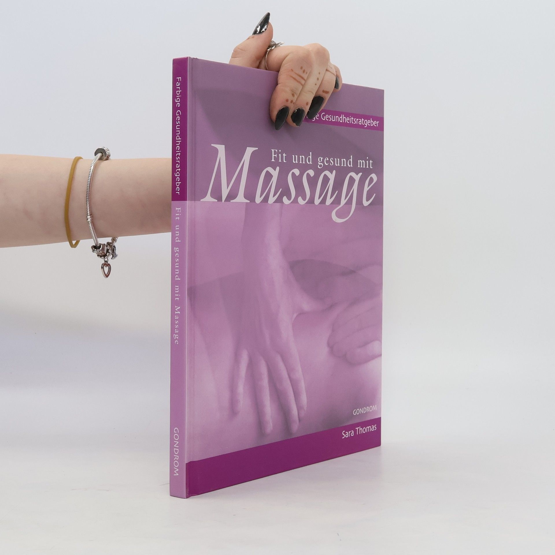 Sārā Tōmas Fit und gesund mit Massage