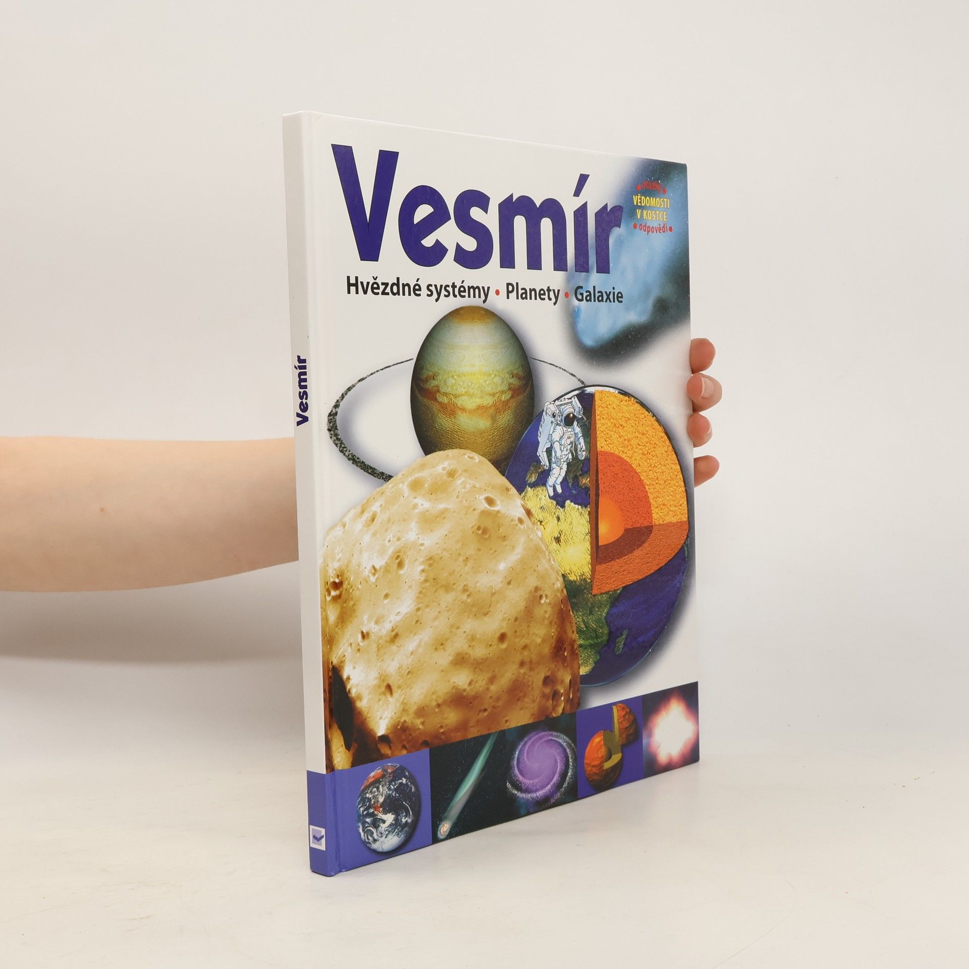 AA.VV. Vesmír : hvězdné systémy, planety, galaxie