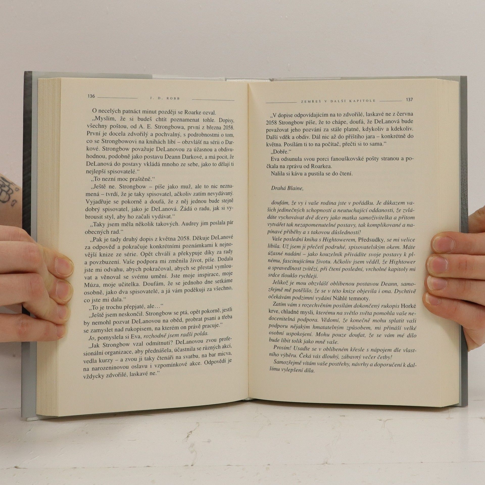Nora Roberts Zemřeš v další kapitole