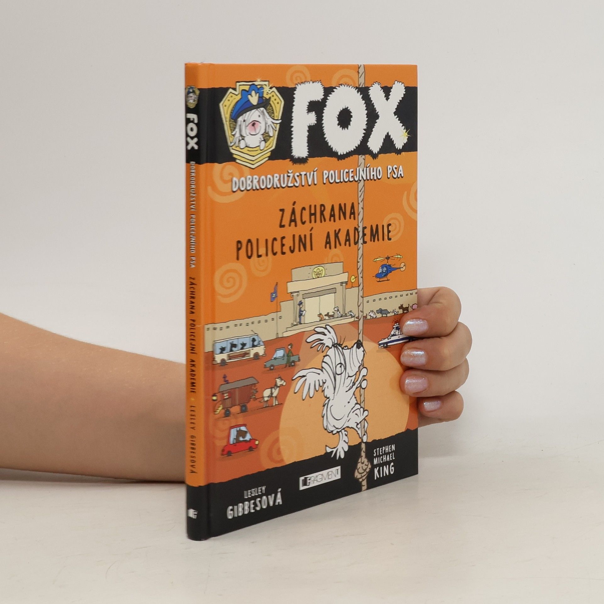 Lesley Gibbes FOX – Záchrana policejní akademie