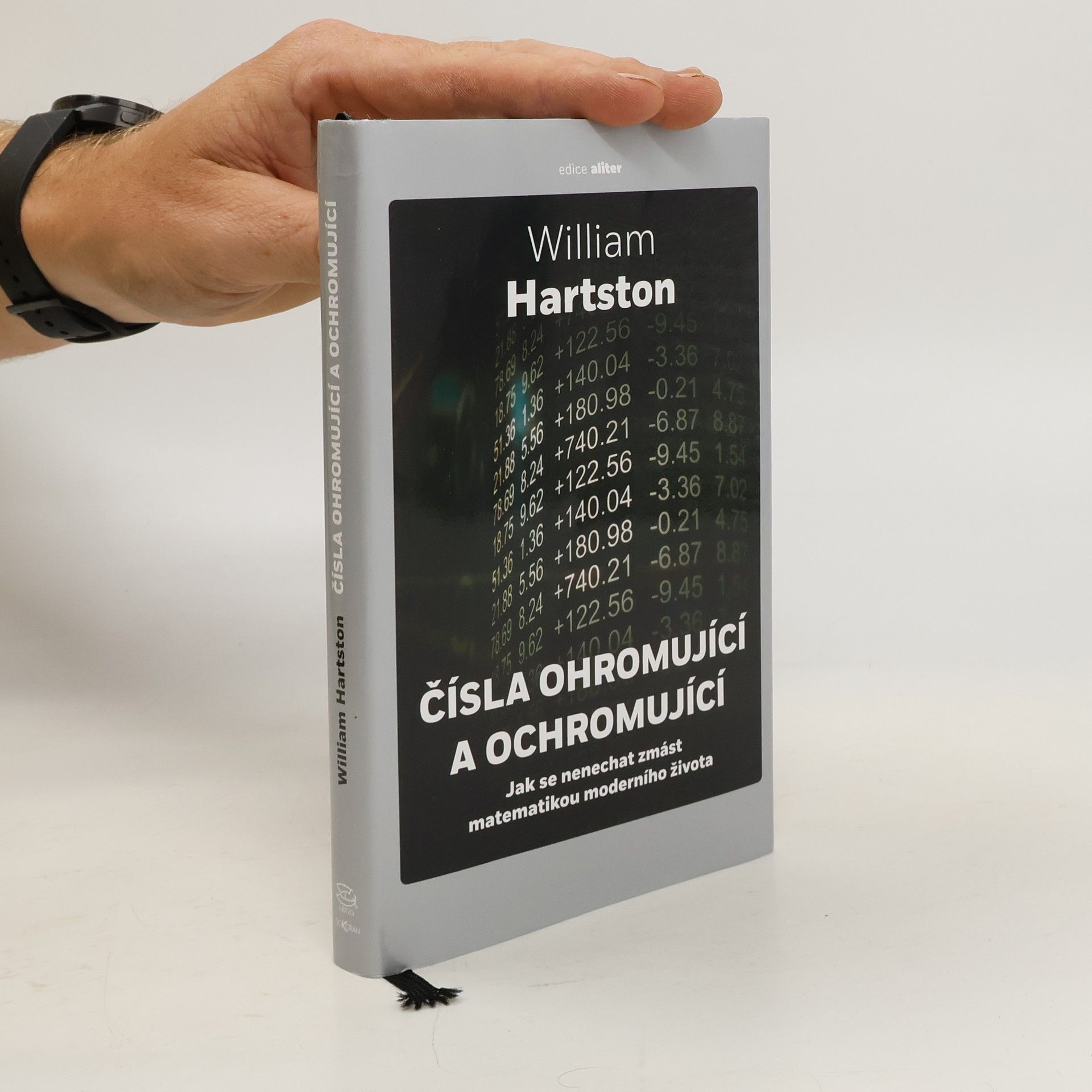 Lukáš Georgiev Čísla ohromující a ochromující. Jak se nenechat zmást matematikou moderního života