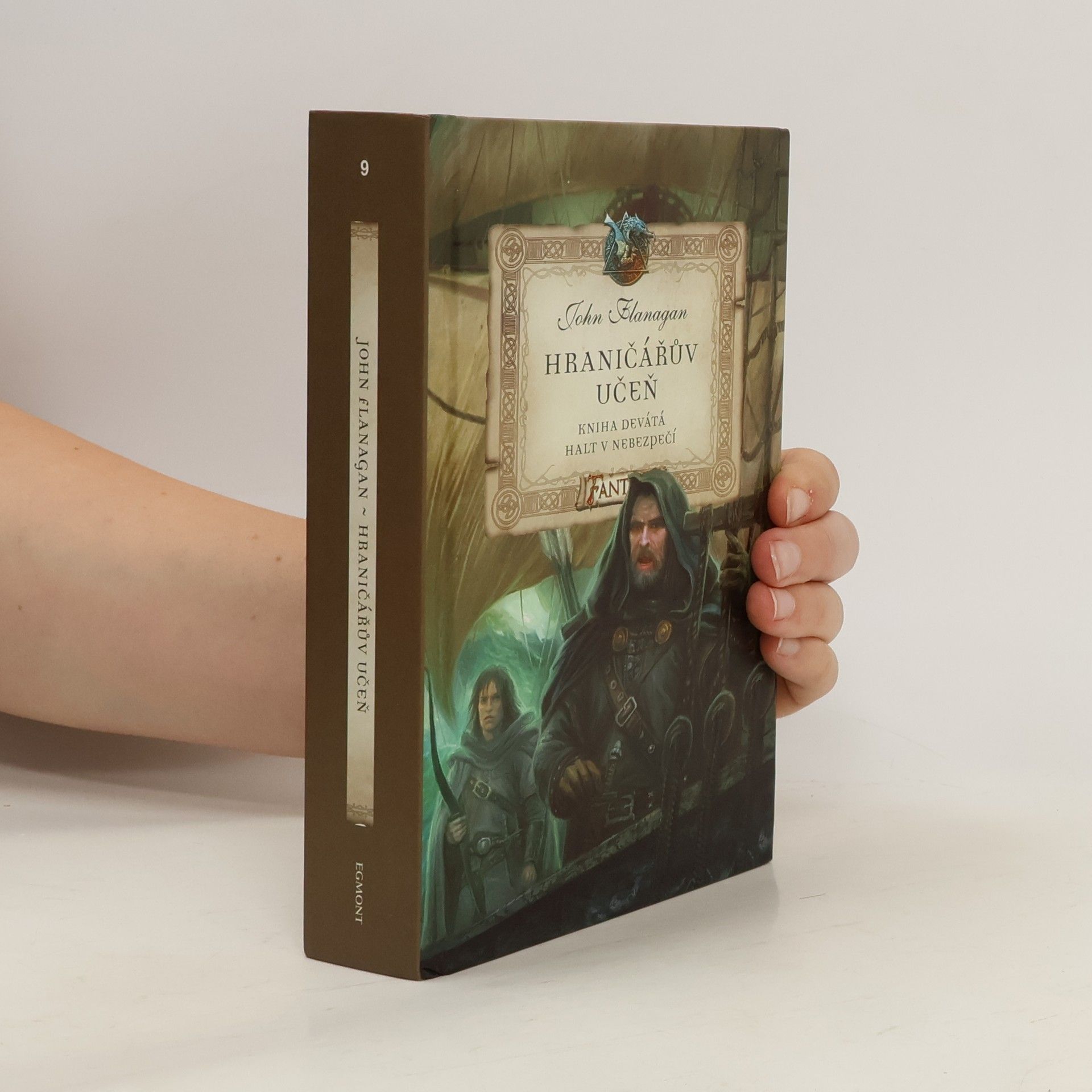 John Flanagan Hraničářův učeň. Kniha devátá, Halt v nebezpečí