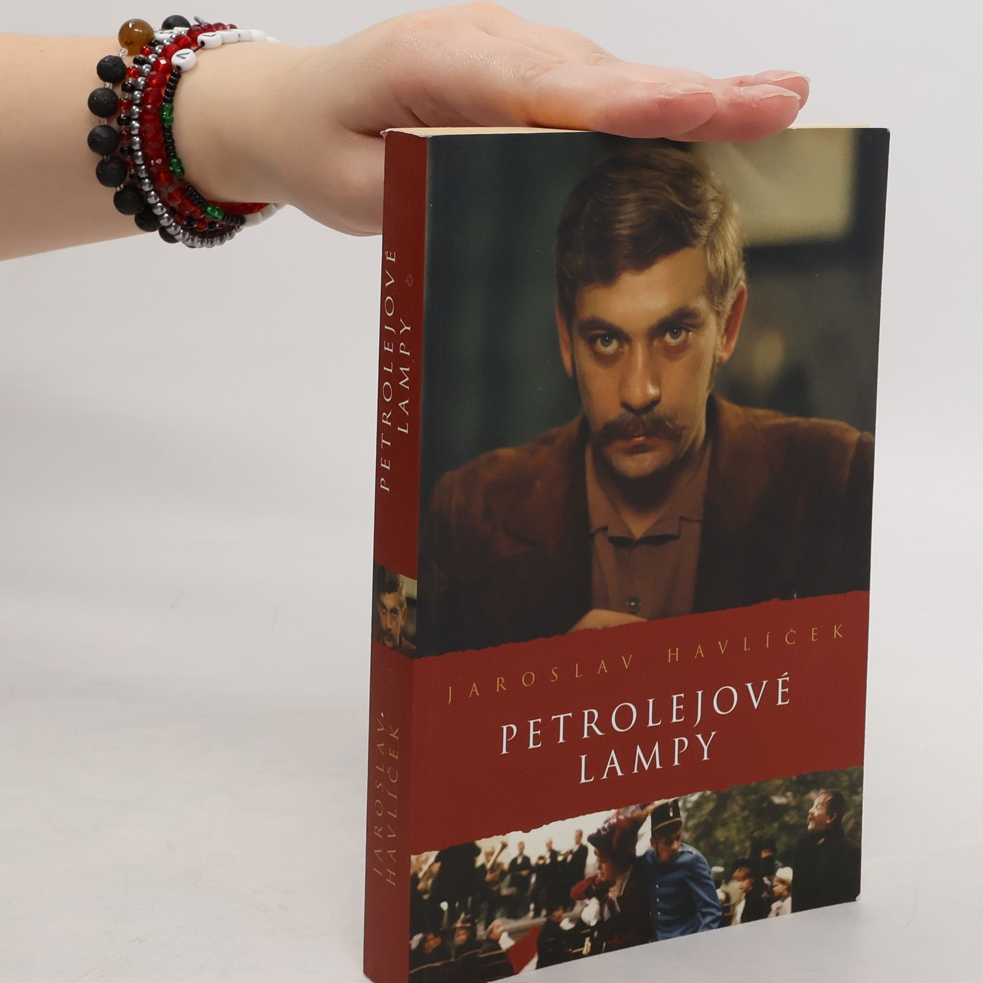 Jaroslav Havlíček Petrolejové lampy